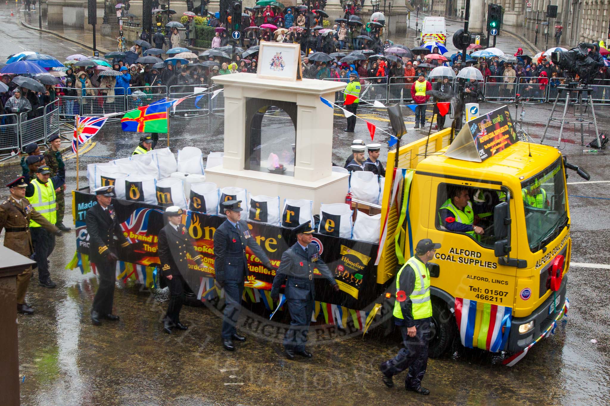 Lord Mayor's Show 2013: 67-Worshipful Company of Fuellers- are the City's energy-industry Livery Company. Today's float represents coal and paraffin..
Press stand opposite Mansion House, City of London,
London,
Greater London,
United Kingdom,
on 09 November 2013 at 11:36, image #817