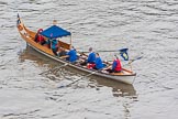 Photo 13110909165840D8879HaraldJoergens Lord Mayor's Show 2013: The Lord Mayor's flotilla, here cutter 'George Williams', crewed by the Scientific Intrument Makers Co. Photo be Mike Garland..
on 09 November 2013 at 09:16, image #38