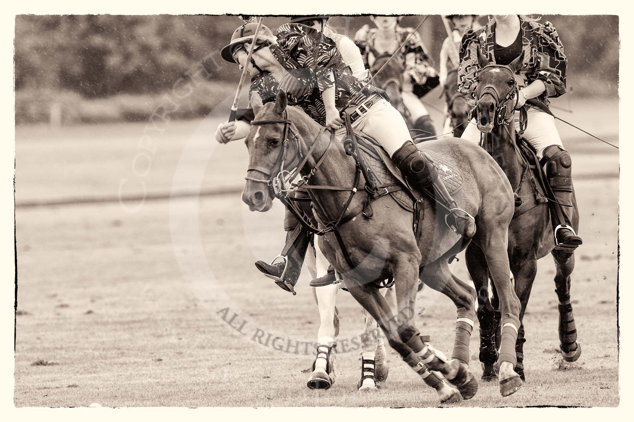 7th Heritage Polo Cup semi-finals: AMG PETROENERGY Polo Player Annabel McNaught-Davis changing direction to the game with a backshot open..
Hurtwood Park Polo Club,
Ewhurst Green,
Surrey,
United Kingdom,
on 04 August 2012 at 14:05, image #198
