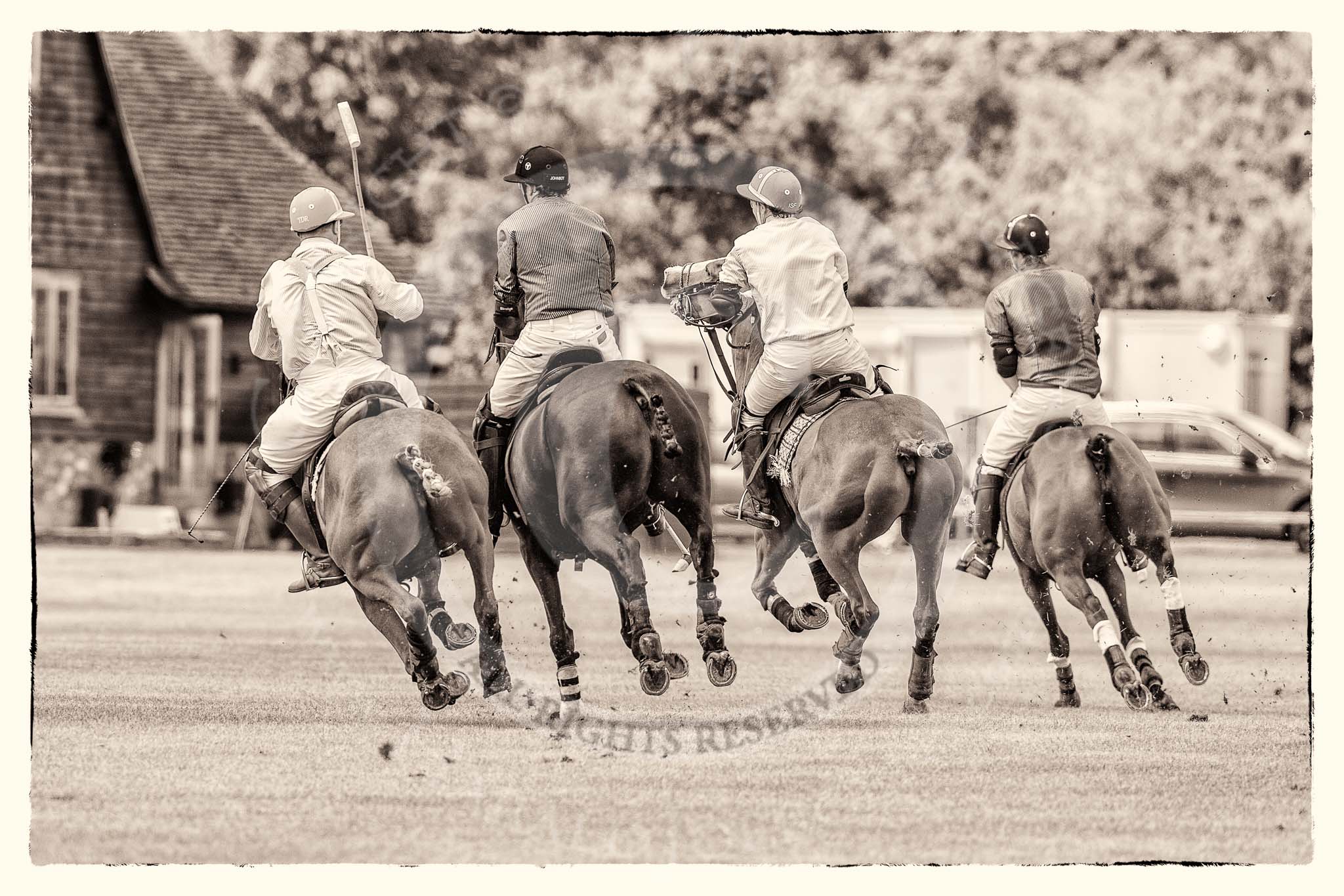 7th Heritage Polo Cup finals: Silver Fox USA v La Mariposa Argentina FINAL..
Hurtwood Park Polo Club,
Ewhurst Green,
Surrey,
United Kingdom,
on 05 August 2012 at 13:51, image #49