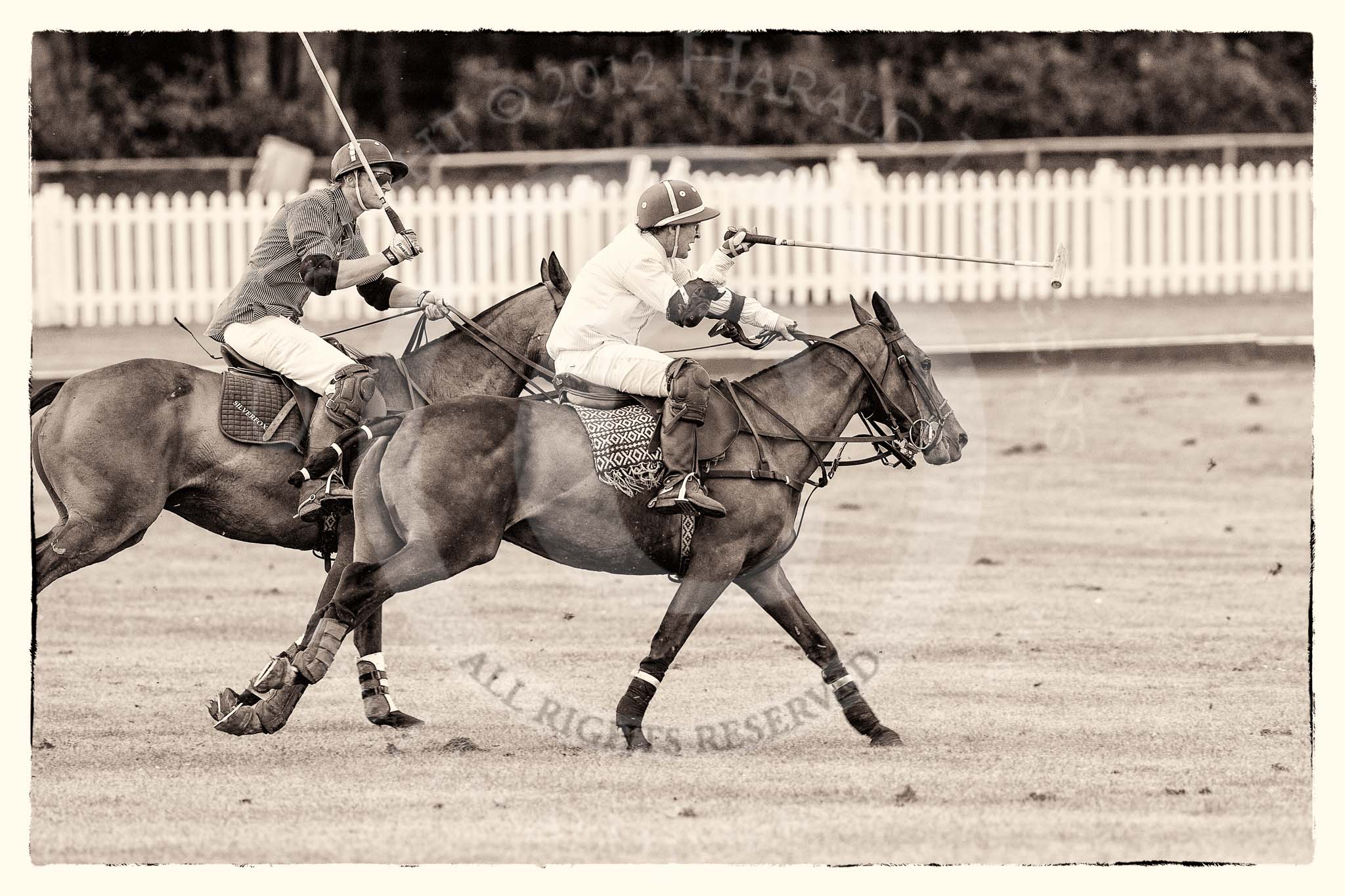 7th Heritage Polo Cup finals: La Mariposa Sebastian Funes closely follwed up by Henry Fisher..
Hurtwood Park Polo Club,
Ewhurst Green,
Surrey,
United Kingdom,
on 05 August 2012 at 14:00, image #59