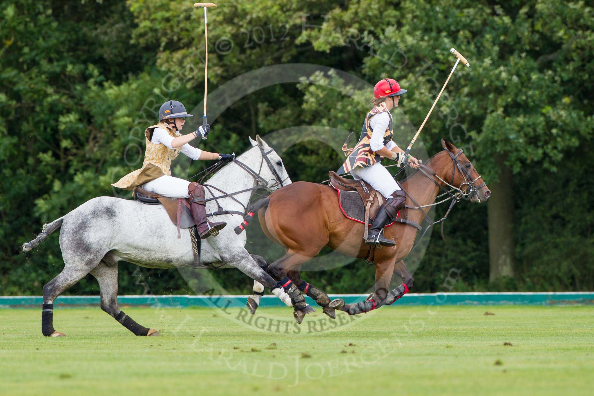 7th Heritage Polo Cup finals: Emma Boers & Sarah Wisman..
Hurtwood Park Polo Club,
Ewhurst Green,
Surrey,
United Kingdom,
on 05 August 2012 at 15:16, image #141