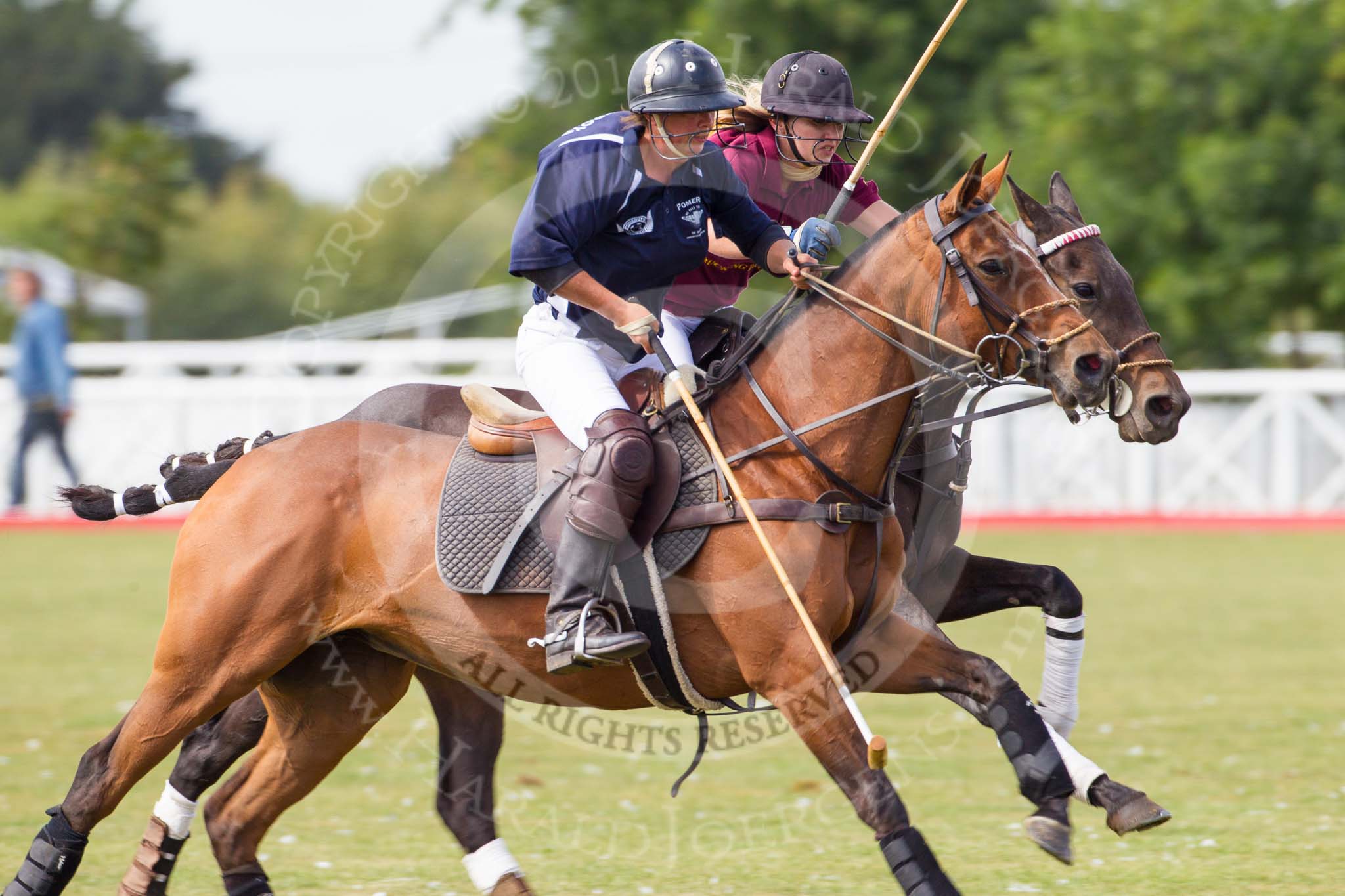 DBPC Polo in the Park 2013, Final of the Amaranther Trophy (0 Goal), Bucking Broncos vs The Inn Team.
Dallas Burston Polo Club, ,
Southam,
Warwickshire,
United Kingdom,
on 01 September 2013 at 12:07, image #155