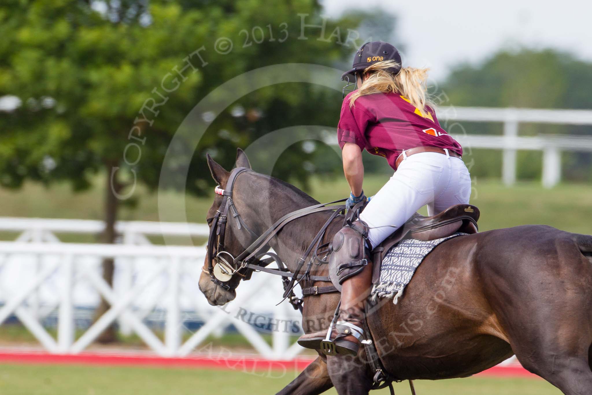 DBPC Polo in the Park 2013, Final of the Amaranther Trophy (0 Goal), Bucking Broncos vs The Inn Team.
Dallas Burston Polo Club, ,
Southam,
Warwickshire,
United Kingdom,
on 01 September 2013 at 12:08, image #159