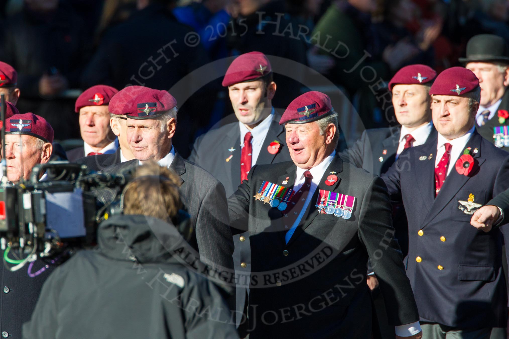 Remembrance Sunday Cenotaph March Past 2013: A28 - Guards Parachute Association..
Press stand opposite the Foreign Office building, Whitehall, London SW1,
London,
Greater London,
United Kingdom,
on 10 November 2013 at 11:58, image #1260