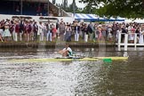 Henley Royal Regatta 2012 (Thursday): Race 35, Diamond Challenge Sculls:  Cambridge Boat Club (456, Bucks) v Koninklijke Roei en Nautische Sport Oostende, Belgium (458, Berks).
River Thames beteen Henley-on-Thames and Remenham/Temple Island ,
Henley-on-Thames,
Oxfordshire,
United Kingdom,
on 28 June 2012 at 12:28, image #252