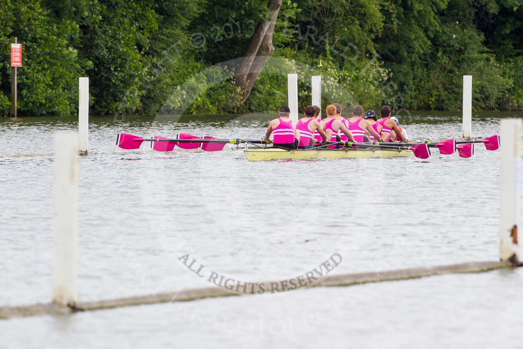Henley Royal Regatta 2013, Thursday.
River Thames between Henley and Temple Island,
Henley-on-Thames,
Berkshire,
United Kingdom,
on 04 July 2013 at 10:03, image #48