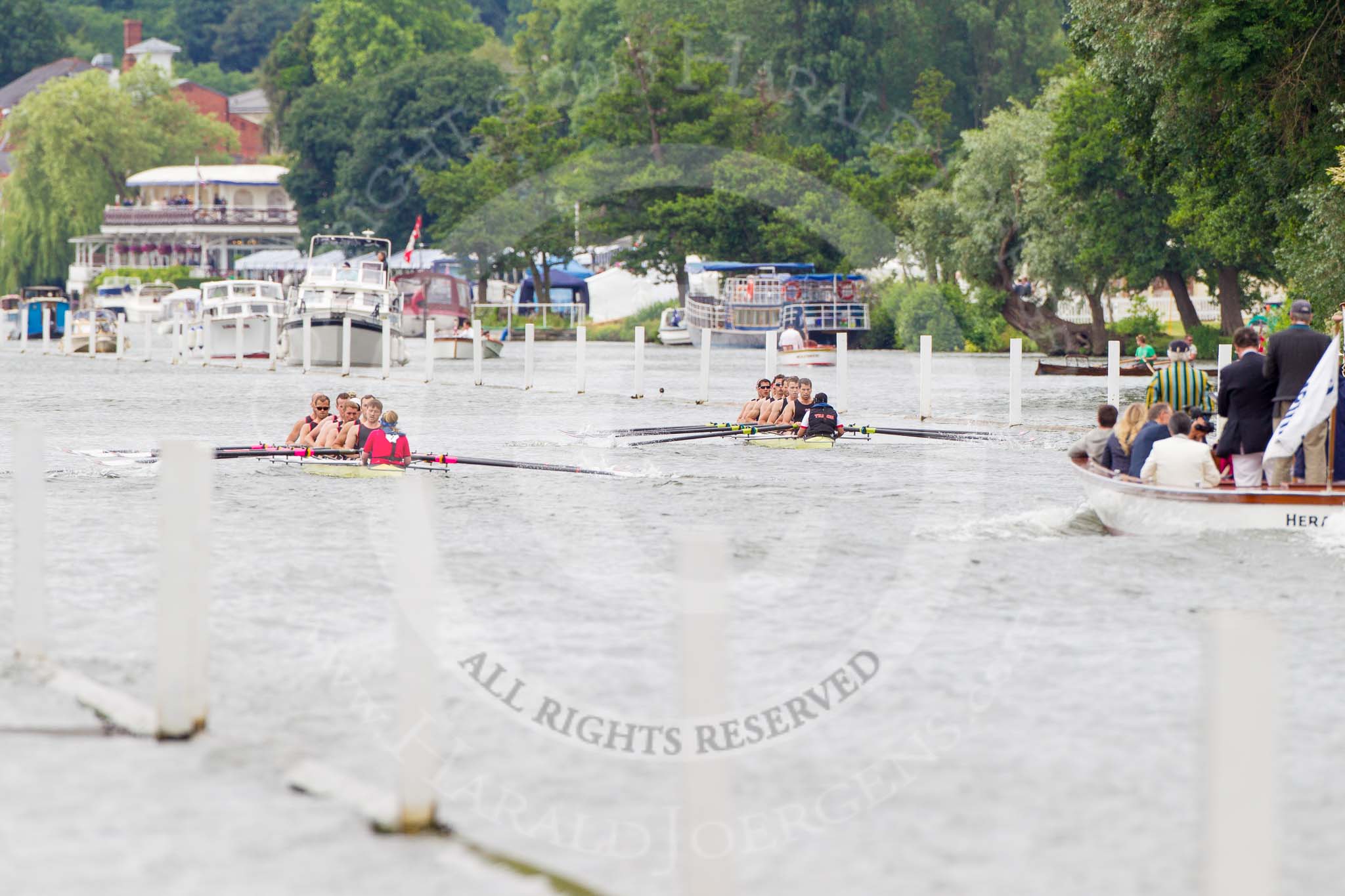 Henley Royal Regatta 2013, Thursday.
River Thames between Henley and Temple Island,
Henley-on-Thames,
Berkshire,
United Kingdom,
on 04 July 2013 at 11:02, image #129