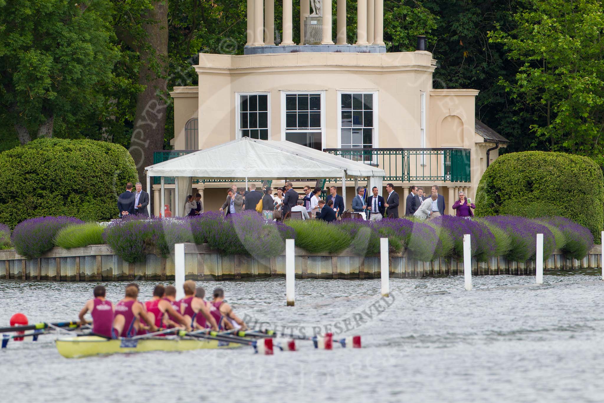 Henley Royal Regatta 2013, Thursday.
River Thames between Henley and Temple Island,
Henley-on-Thames,
Berkshire,
United Kingdom,
on 04 July 2013 at 11:07, image #133