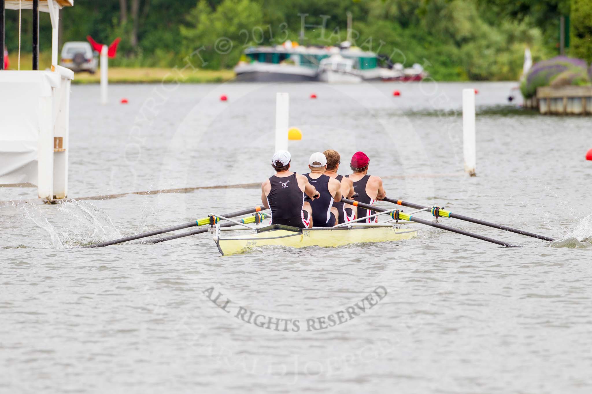 Henley Royal Regatta 2013, Thursday.
River Thames between Henley and Temple Island,
Henley-on-Thames,
Berkshire,
United Kingdom,
on 04 July 2013 at 11:11, image #150