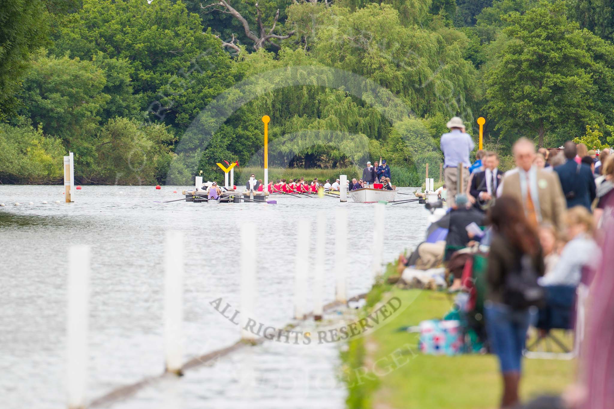 Henley Royal Regatta 2013, Thursday.
River Thames between Henley and Temple Island,
Henley-on-Thames,
Berkshire,
United Kingdom,
on 04 July 2013 at 11:23, image #180