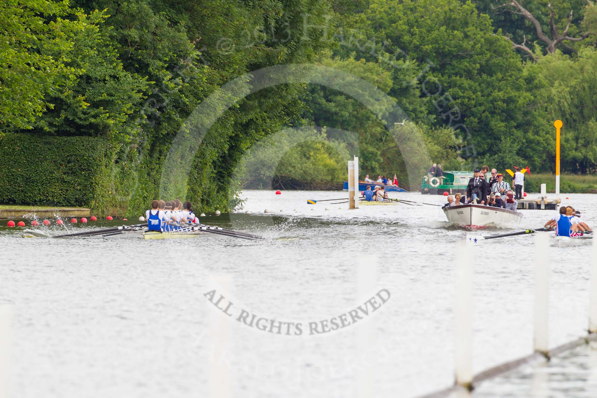 Henley Royal Regatta 2013, Thursday.
River Thames between Henley and Temple Island,
Henley-on-Thames,
Berkshire,
United Kingdom,
on 04 July 2013 at 11:35, image #217