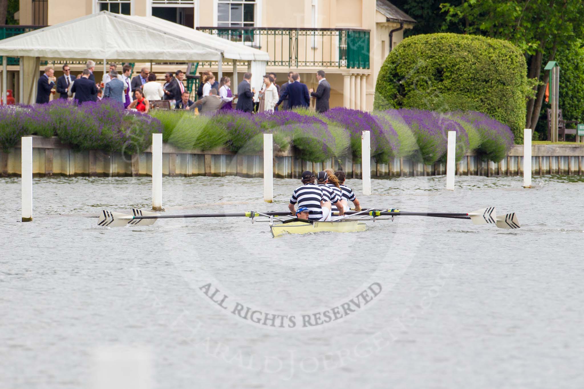 Henley Royal Regatta 2013, Thursday.
River Thames between Henley and Temple Island,
Henley-on-Thames,
Berkshire,
United Kingdom,
on 04 July 2013 at 11:46, image #235