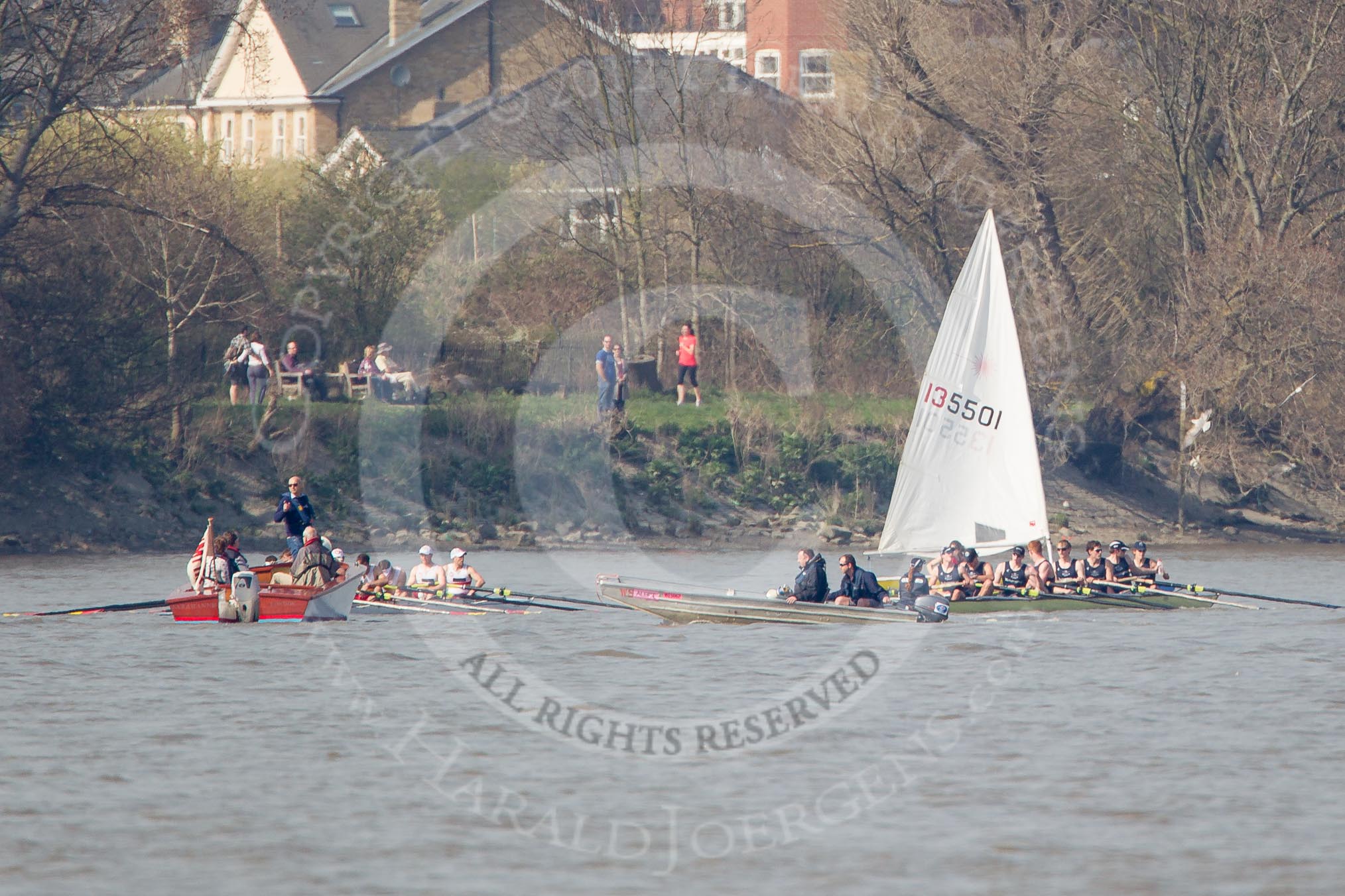 The Boat Race season 2012 - fixture OUBC vs Leander: Umpire Boris Rankov has red-flagged the race between the Tideway Scullers, on the left, rand OUBC's Isis team..




on 24 March 2012 at 14:03, image #90