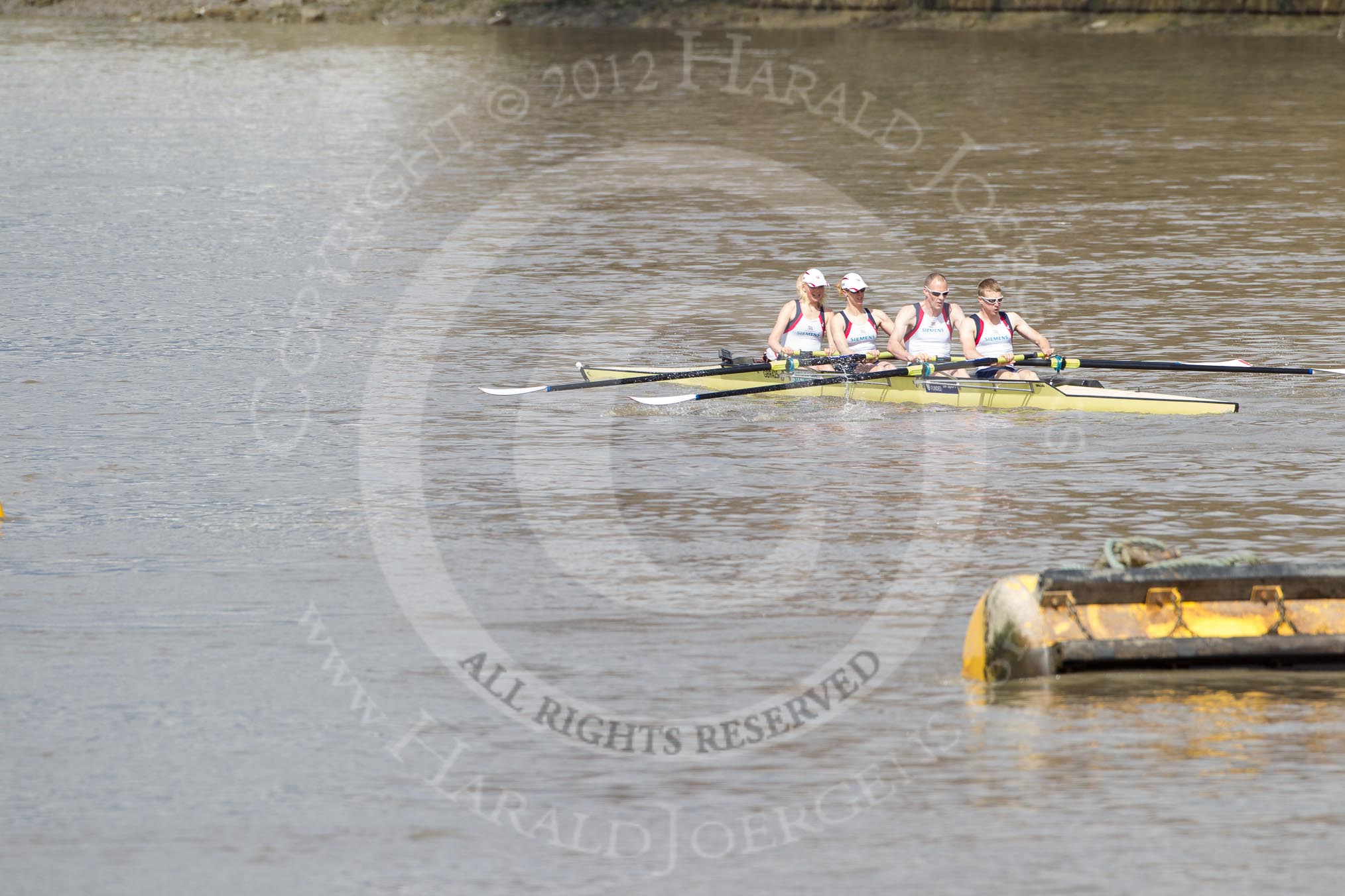 The Boat Race 2012: The Adaptive Race: The Adaptive four, cox Lily van den Broecke, bow Pamela Relph, two Naomi Riches, three David Smith, and stroke James Roe..




on 07 April 2012 at 12:49, image #90