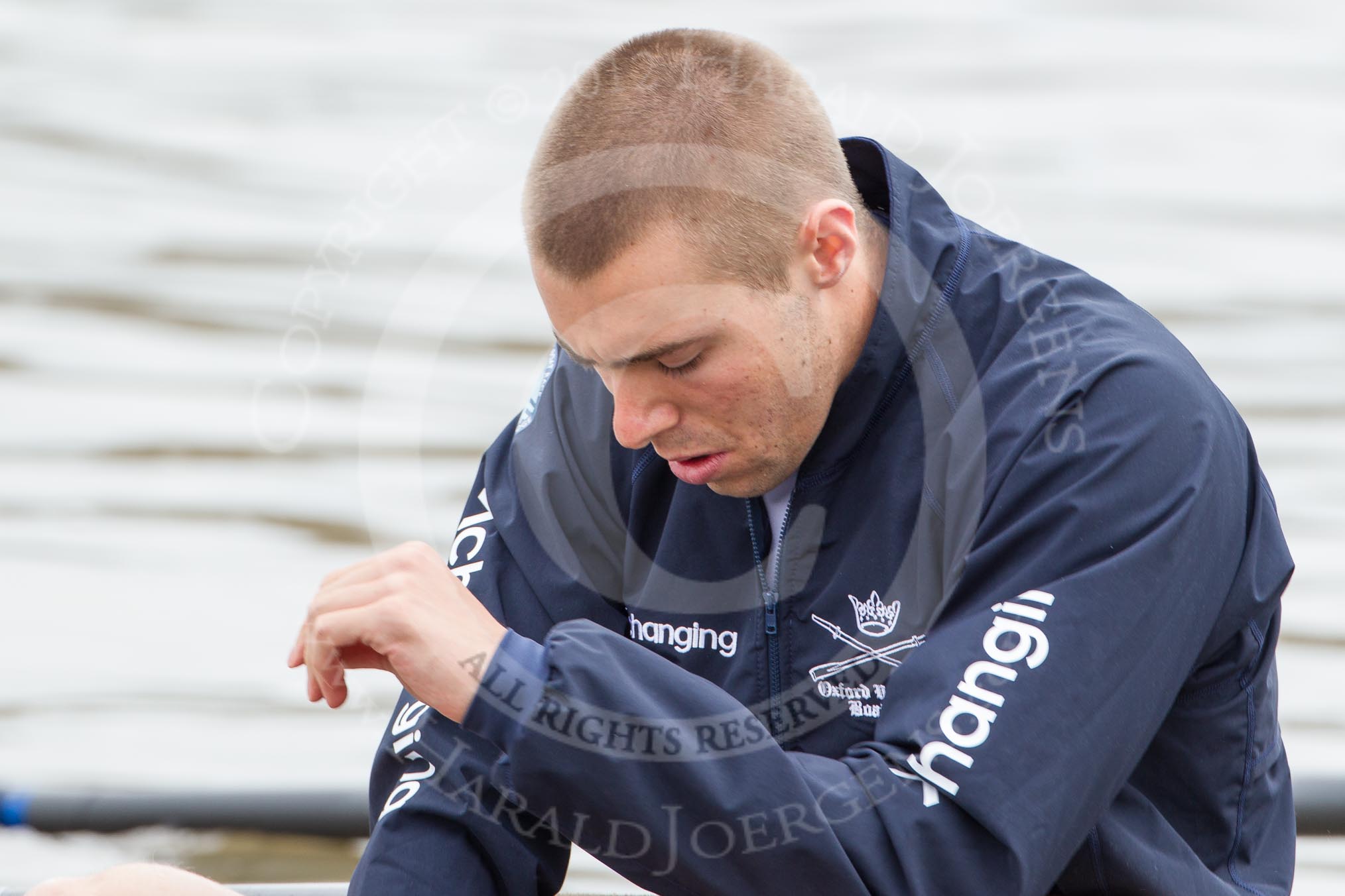 The Boat Race 2012: Alex Davidson ("Go Alex go!!"), 3 seat in the Oxford Blue Boat..




on 07 April 2012 at 13:30, image #140