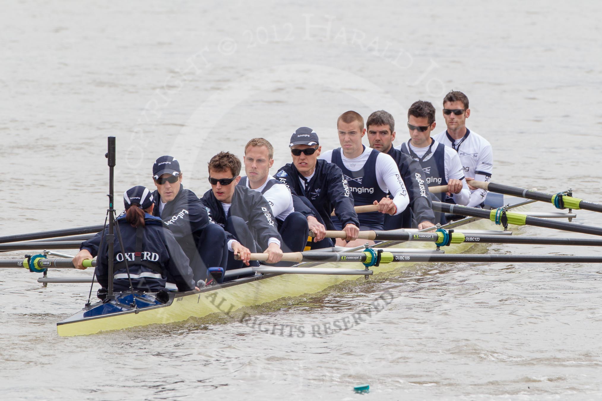 The Boat Race 2012: The Oxford Blue Boat on the way to the start of the 2012 Boat Race. Cox Zoe de Toledo, stroke Roel Haen, 7 Dan Harvey, 6 Dr. Hanno Wienhausen, 5 Karl Hudspith, 4 Alexander Davidson, 3 Kevin Baum, 2 William Zeng, and bow Dr. Alexander Woods..




on 07 April 2012 at 13:34, image #150