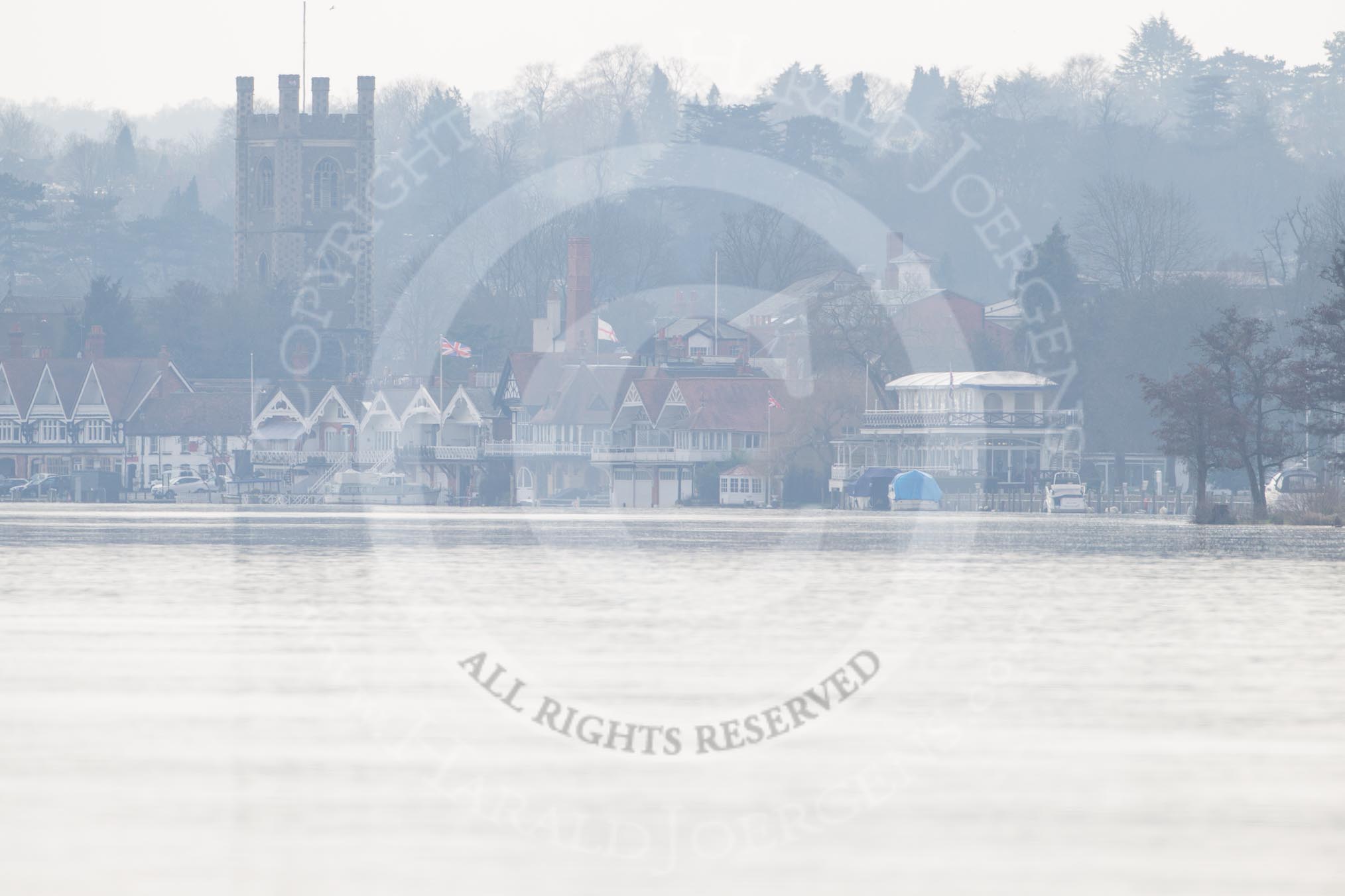 The Boat Race season 2013 - CUWBC training: Henley-on-Thames seen from Remenham on a cold and cloudy day,.
River Thames near Remenham,
Henley-on-Thames,
Oxfordshire,
United Kingdom,
on 19 March 2013 at 13:20, image #5