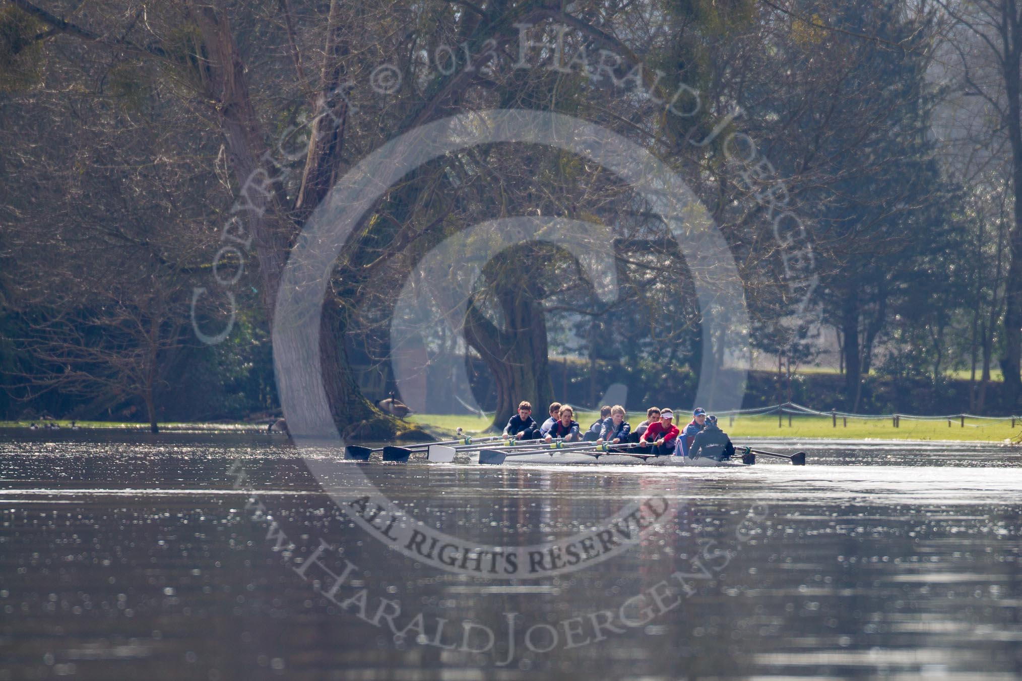 The Boat Race season 2013 - CUWBC training: The Oxford Lightweight boat returning to Henley-on-Thames before CUWBC start their scheduled training..
River Thames near Remenham,
Henley-on-Thames,
Oxfordshire,
United Kingdom,
on 19 March 2013 at 13:38, image #6