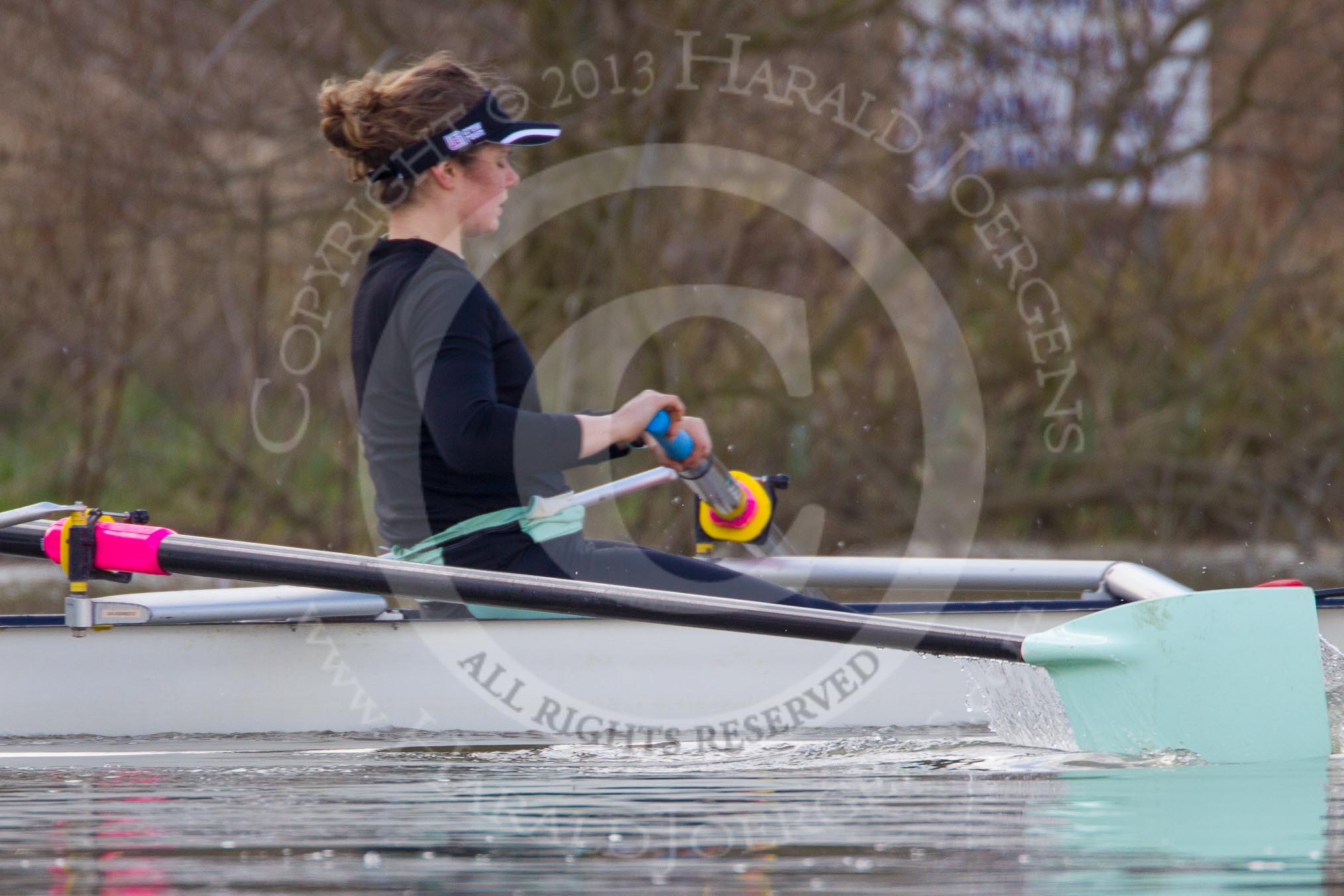 The Boat Race season 2013 - CUWBC training: In the CUWBC Blue Boat stroke Holly Game..
River Thames near Remenham,
Henley-on-Thames,
Oxfordshire,
United Kingdom,
on 19 March 2013 at 15:39, image #65