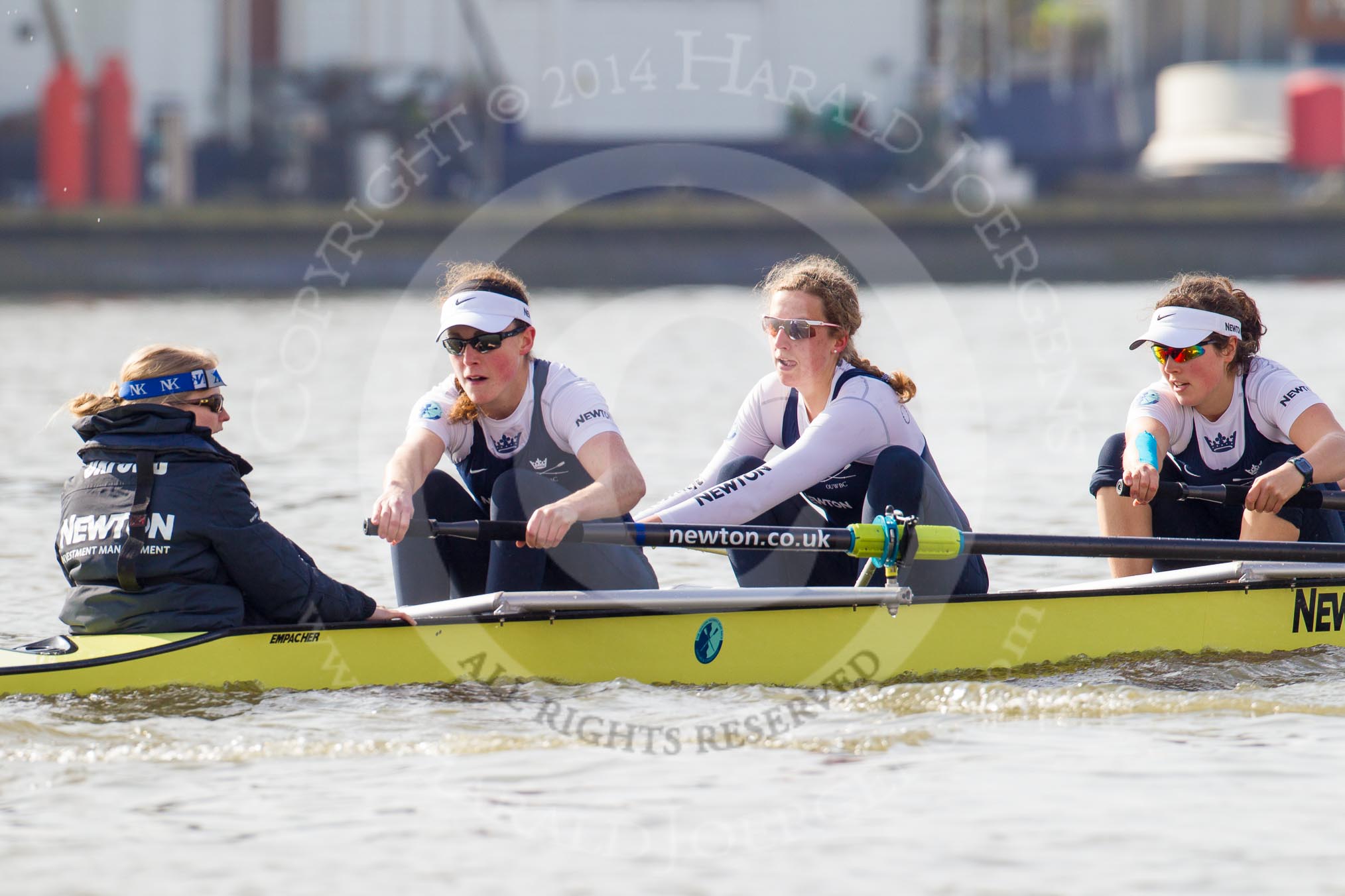 The Boat Race season 2014 - fixture OUWBC vs Molesey BC.




on 01 March 2014 at 12:33, image #66
