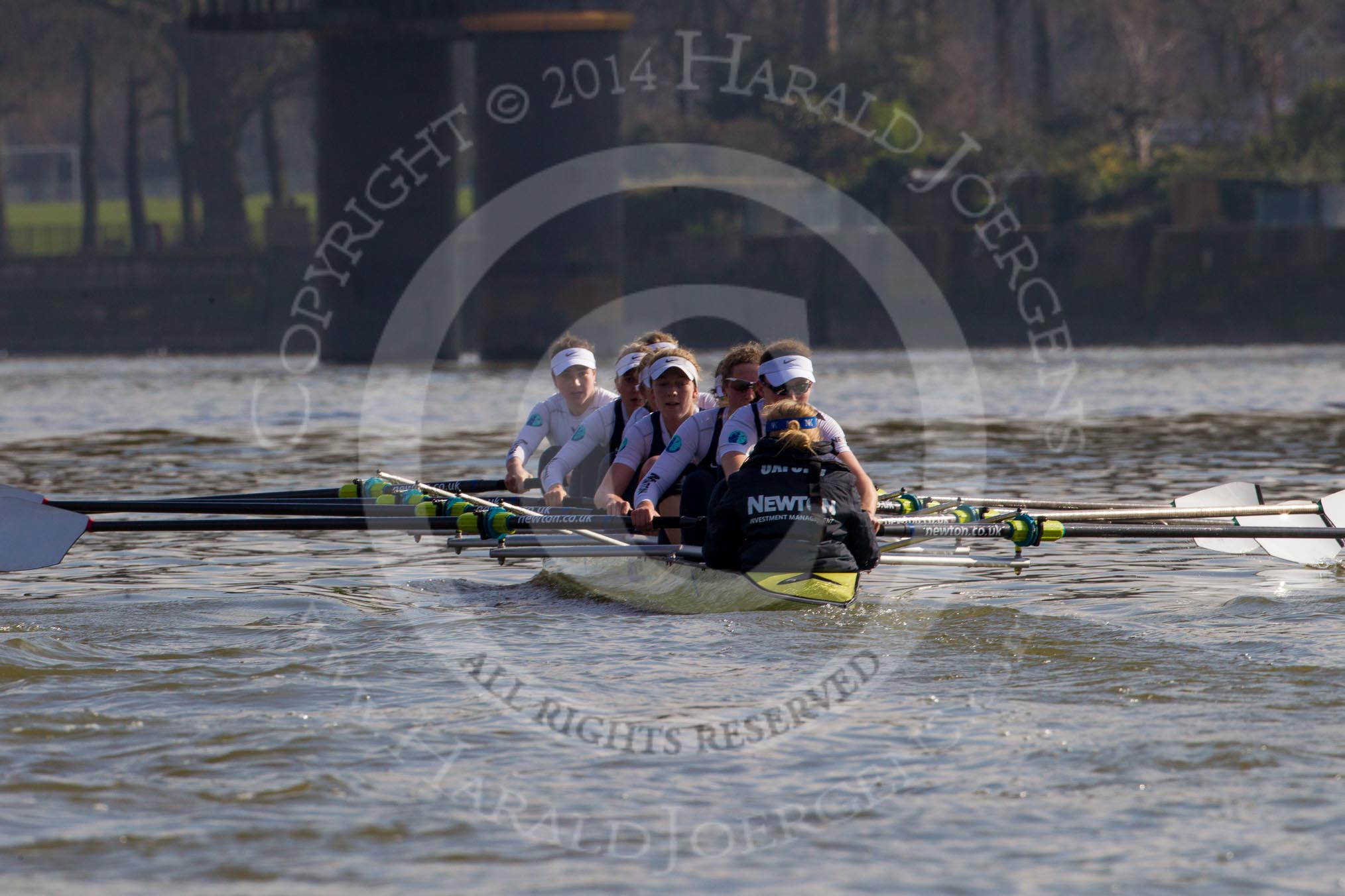 The Boat Race season 2014 - fixture OUWBC vs Molesey BC.




on 01 March 2014 at 12:59, image #140