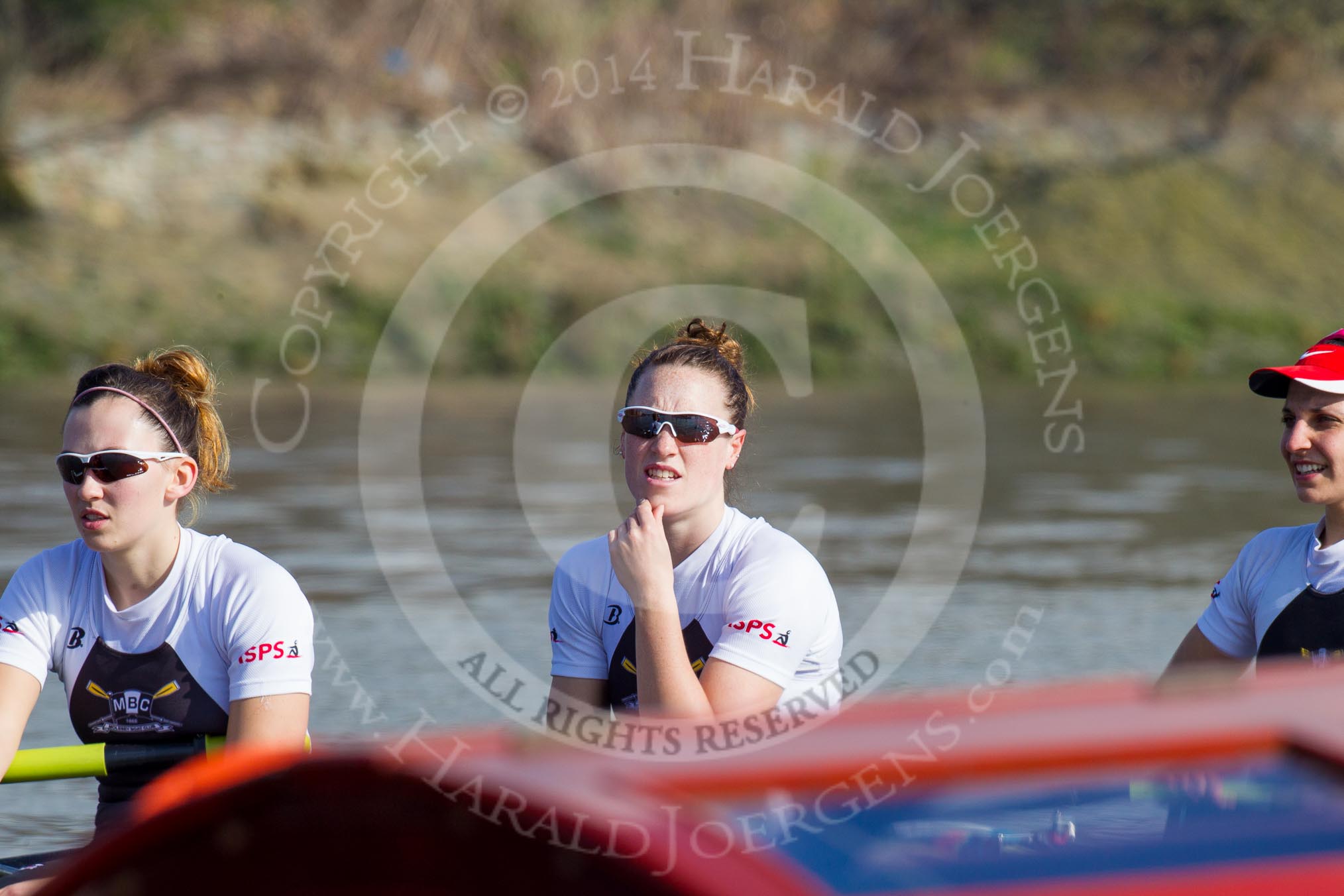 The Boat Race season 2014 - fixture OUWBC vs Molesey BC.




on 01 March 2014 at 13:05, image #146