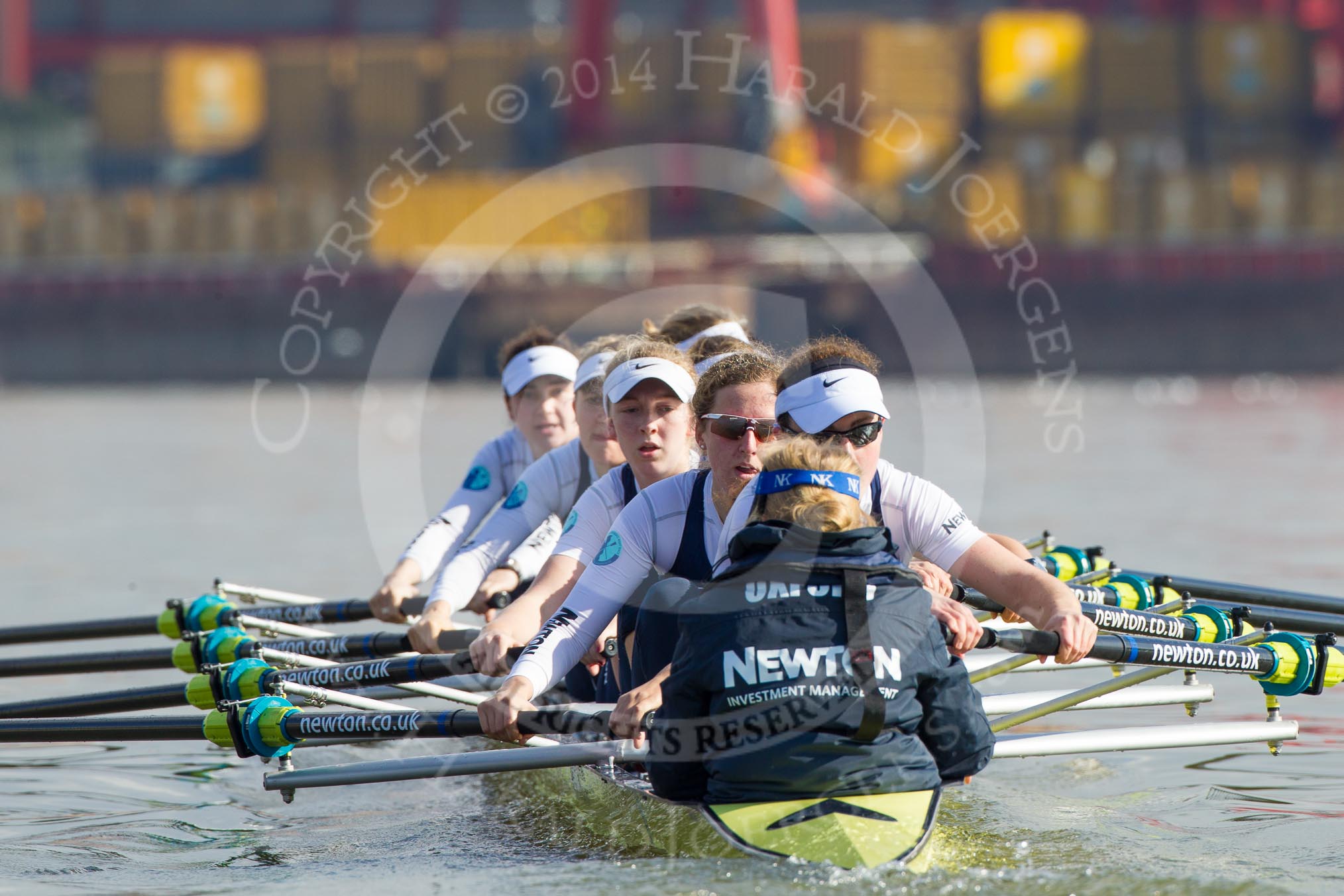The Boat Race season 2014 - fixture OUWBC vs Molesey BC.




on 01 March 2014 at 13:07, image #169