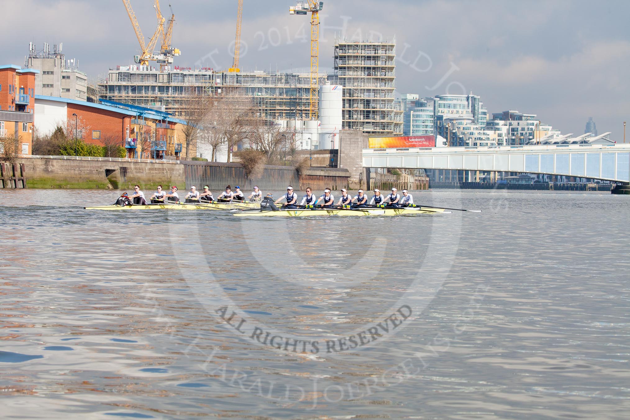 The Boat Race season 2014 - fixture OUWBC vs Molesey BC.




on 01 March 2014 at 13:09, image #181