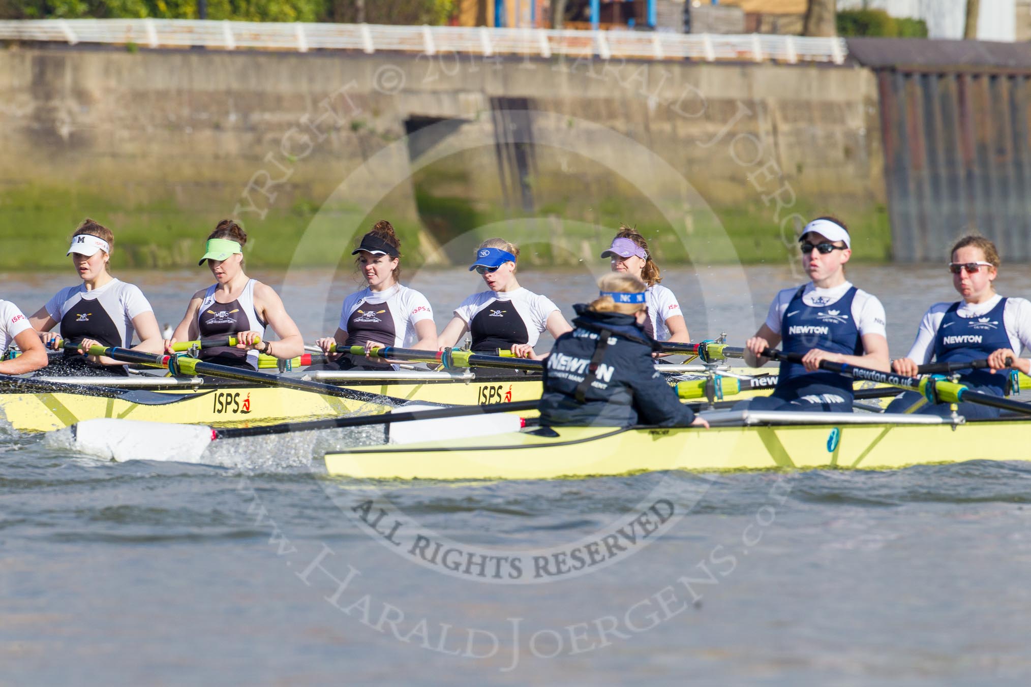 The Boat Race season 2014 - fixture OUWBC vs Molesey BC.




on 01 March 2014 at 13:08, image #179