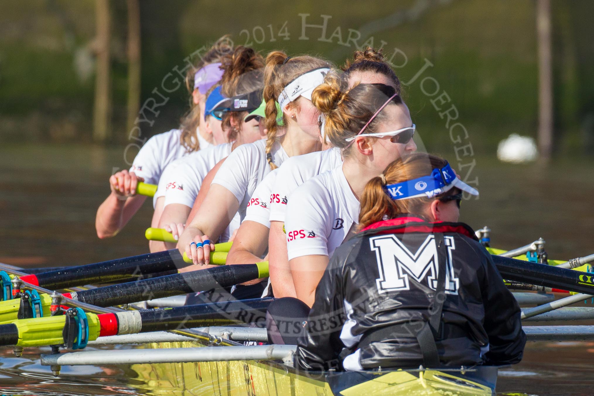 The Boat Race season 2014 - fixture OUWBC vs Molesey BC.




on 01 March 2014 at 13:12, image #208