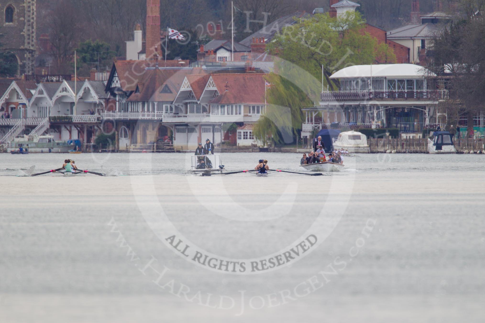 The Women's Boat Race and Henley Boat Races 2014: The Lightweight Women's Boat Race - OUWLRC (on the right) v. CUWBC (on the left)..
River Thames,
Henley-on-Thames,
Buckinghamshire,
United Kingdom,
on 30 March 2014 at 14:47, image #213