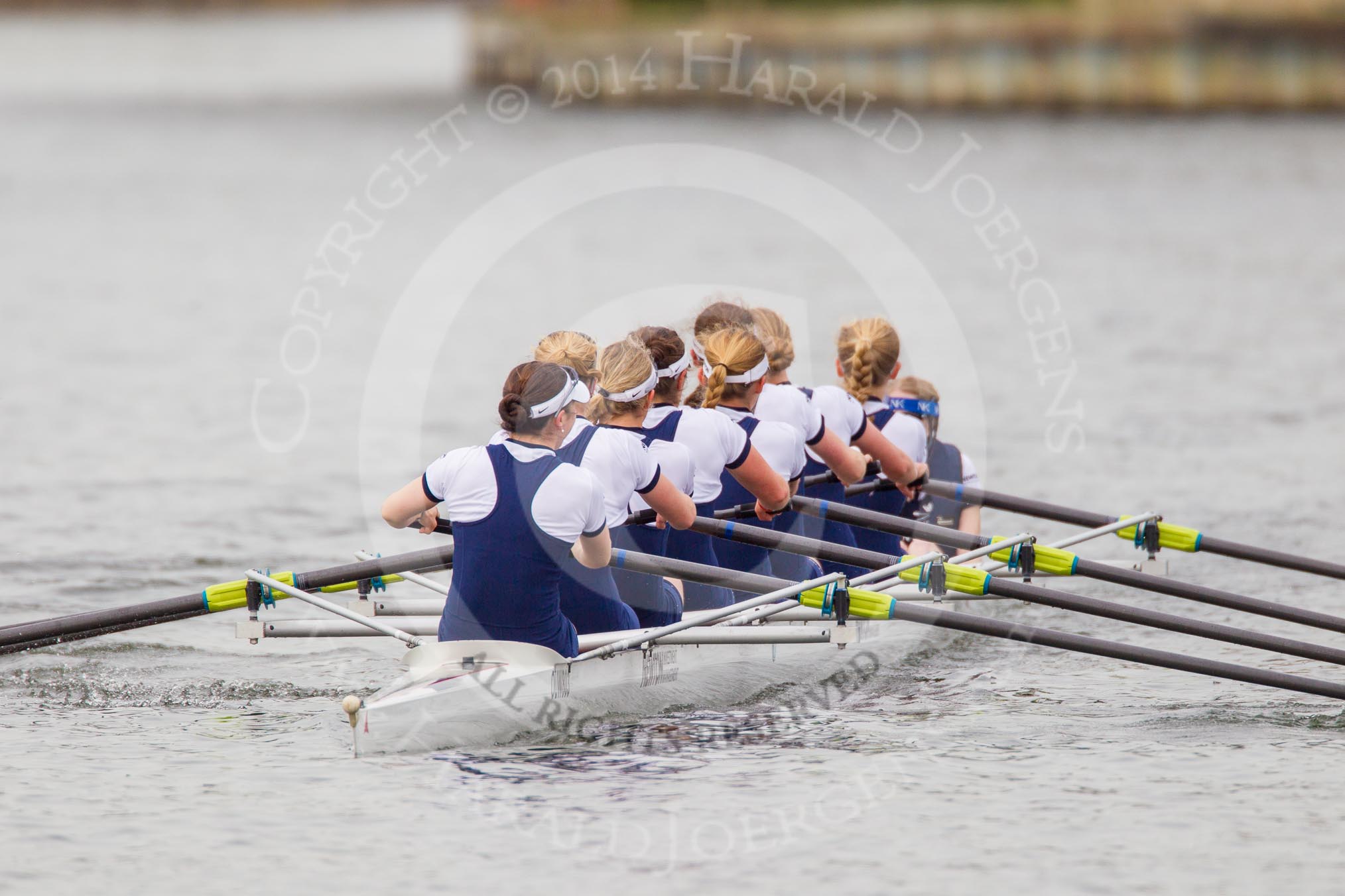 The Women's Boat Race and Henley Boat Races 2014: After winning the Newton Women's Boat Race, the Oxford crew is rowing back to Henley..
River Thames,
Henley-on-Thames,
Buckinghamshire,
United Kingdom,
on 30 March 2014 at 15:21, image #328