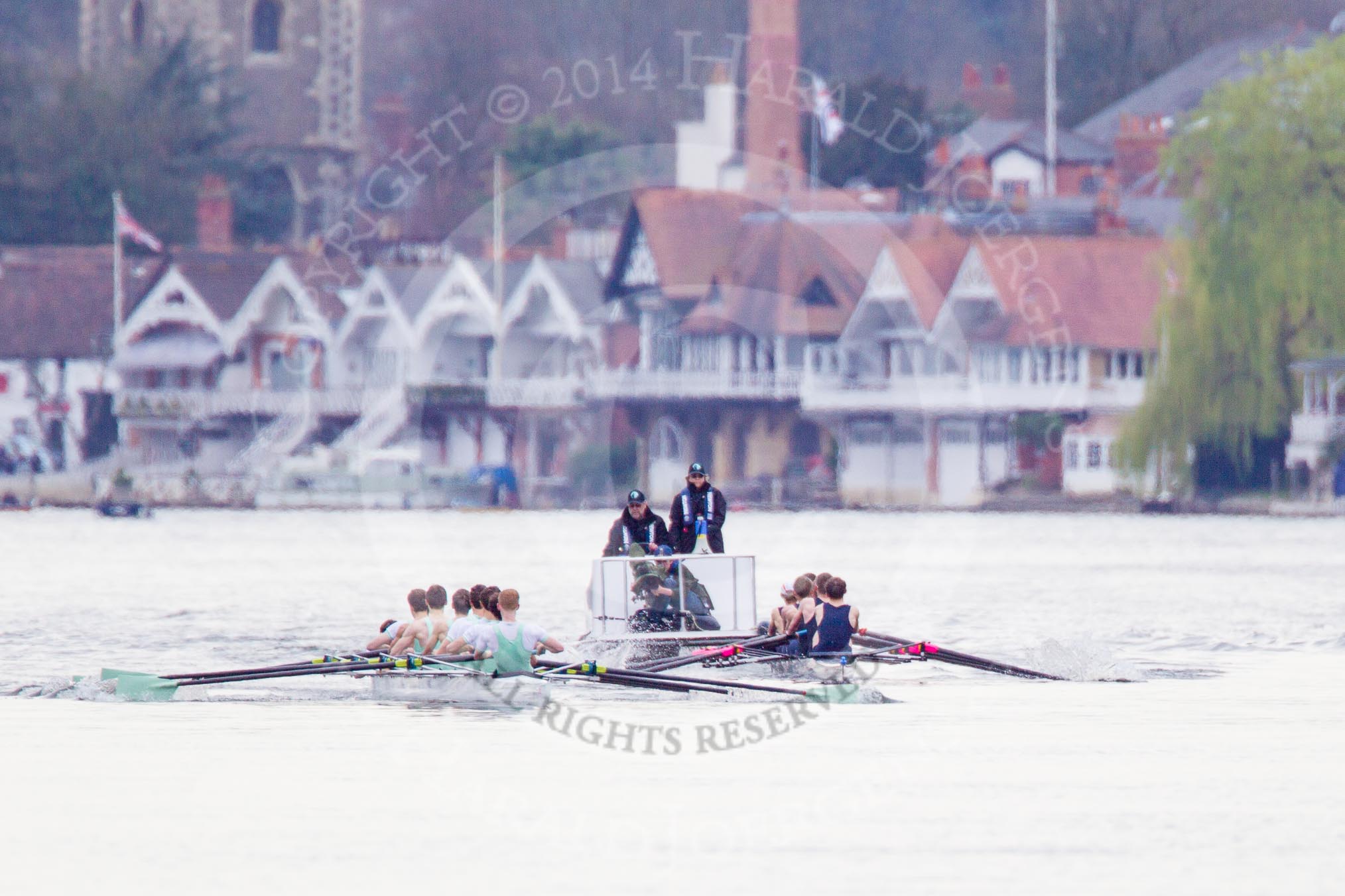 The Women's Boat Race and Henley Boat Races 2014: The Lightweight Men's Boat Race - OULRC vs CULRC, Oxford is on the right (Bucks) side, behind the boats is the umpire's launch..
River Thames,
Henley-on-Thames,
Buckinghamshire,
United Kingdom,
on 30 March 2014 at 15:39, image #357