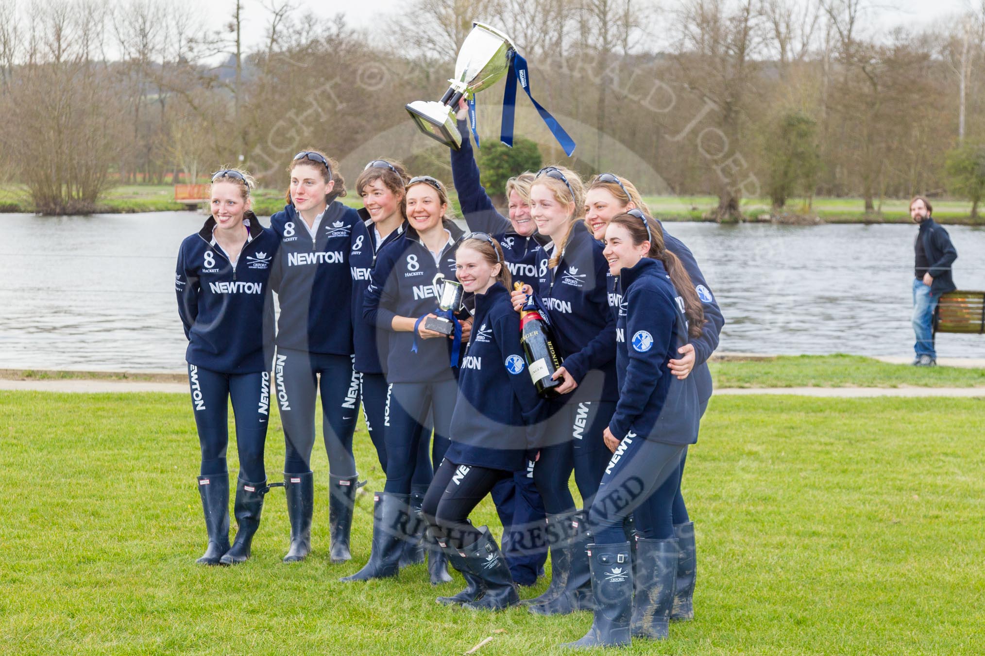 The Women's Boat Race and Henley Boat Races 2014.
River Thames,
Henley-on-Thames,
Buckinghamshire,
United Kingdom,
on 30 March 2014 at 17:09, image #529