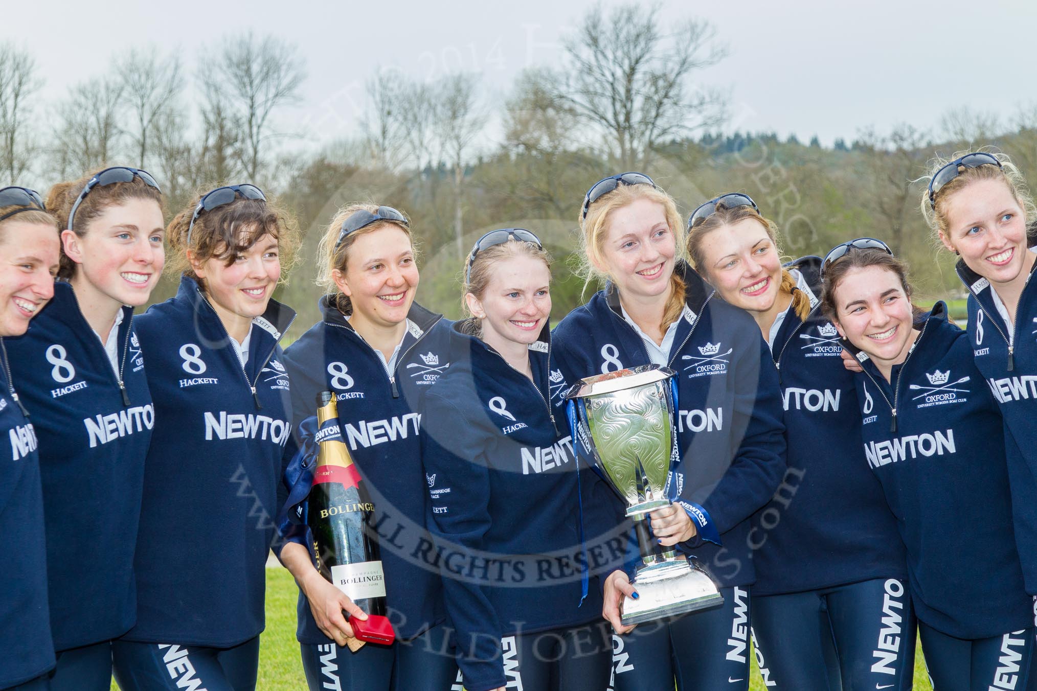 The Women's Boat Race and Henley Boat Races 2014.
River Thames,
Henley-on-Thames,
Buckinghamshire,
United Kingdom,
on 30 March 2014 at 17:11, image #533