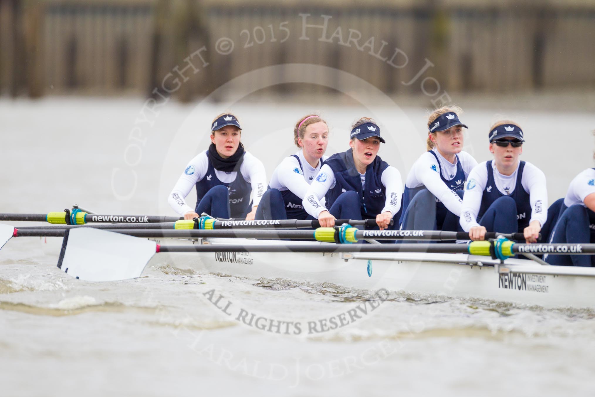 OUWBC at the start of the second race - Maxie Scheske, Anastasia Chitty, Shelley Pearson, Emily Reynolds, Amber De Vere