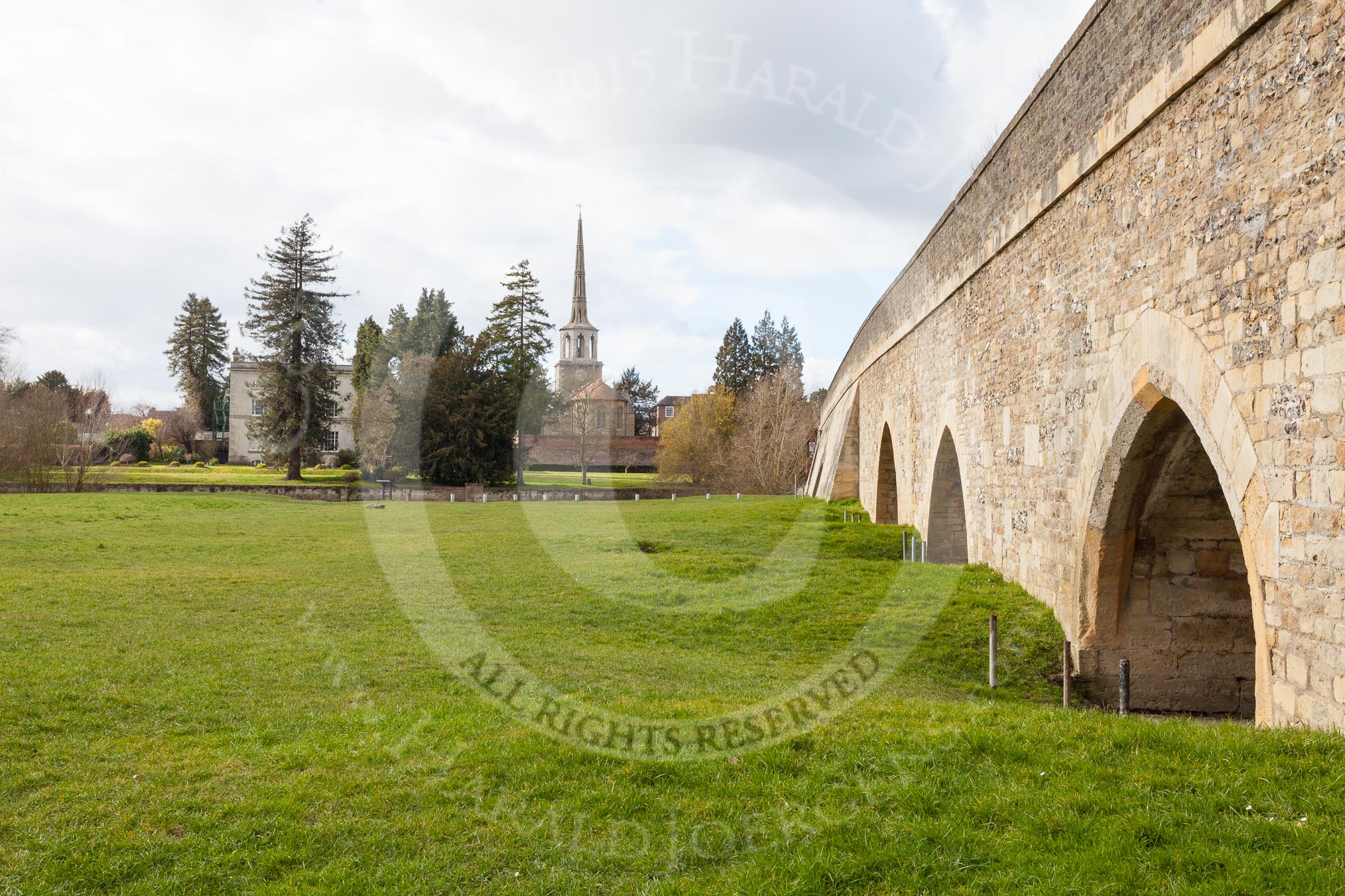 The Boat Race season 2015: OUWBC training Wallingford: Wallingford Bridge, with St. Peter's Church in the background.

Wallingford,

United Kingdom,
on 04 March 2015 at 14:07, image #5