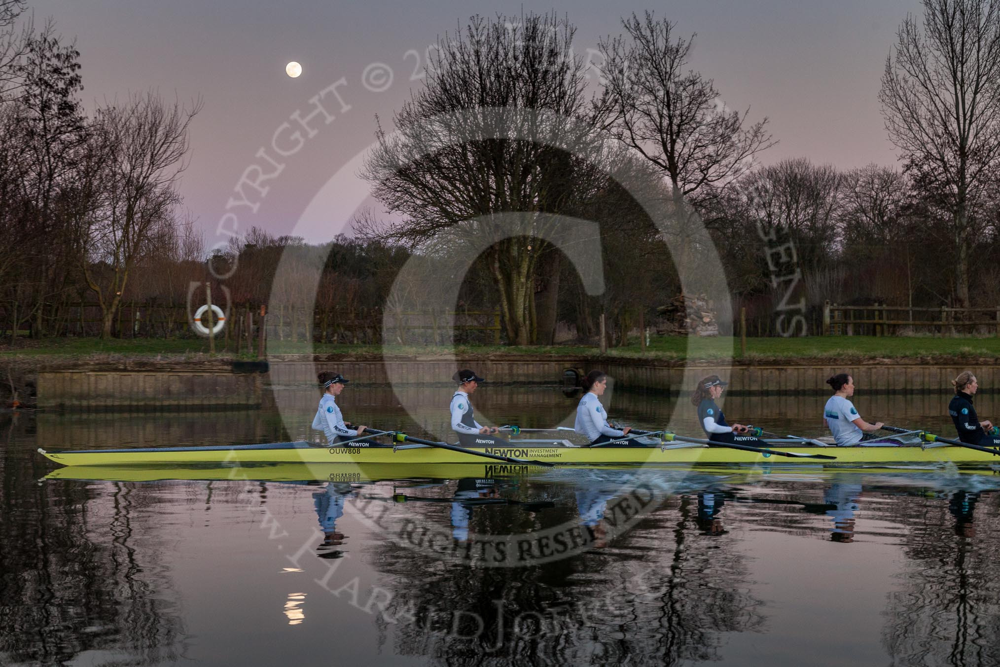 The Boat Race season 2015: OUWBC training Wallingford.

Wallingford,

United Kingdom,
on 04 March 2015 at 17:52, image #388