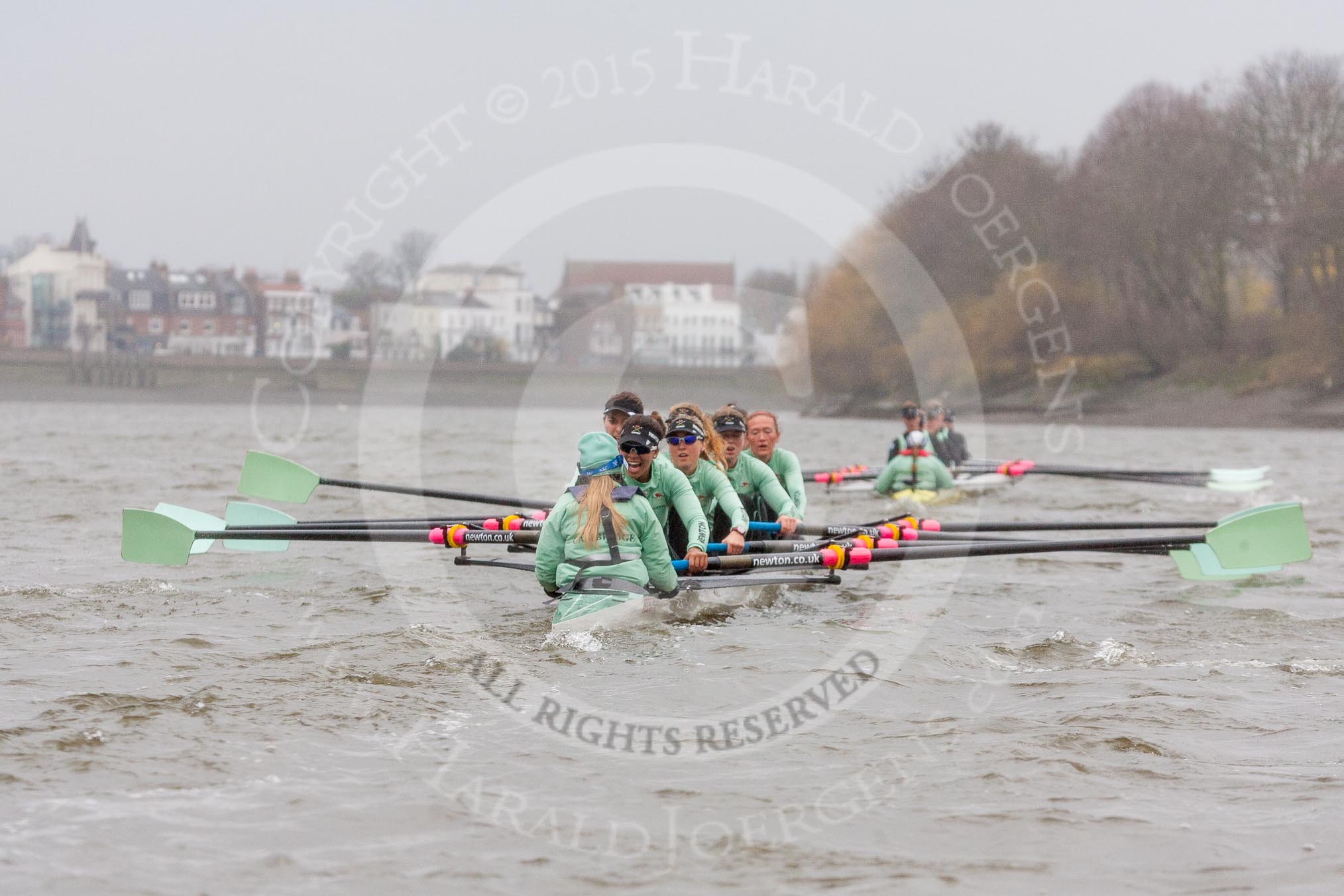 The Boat Race season 2016 - Women's Boat Race Trial Eights (CUWBC, Cambridge): "Tideway" chasing "Twickenham" in the Bandstand area.
River Thames between Putney Bridge and Mortlake,
London SW15,

United Kingdom,
on 10 December 2015 at 11:17, image #108