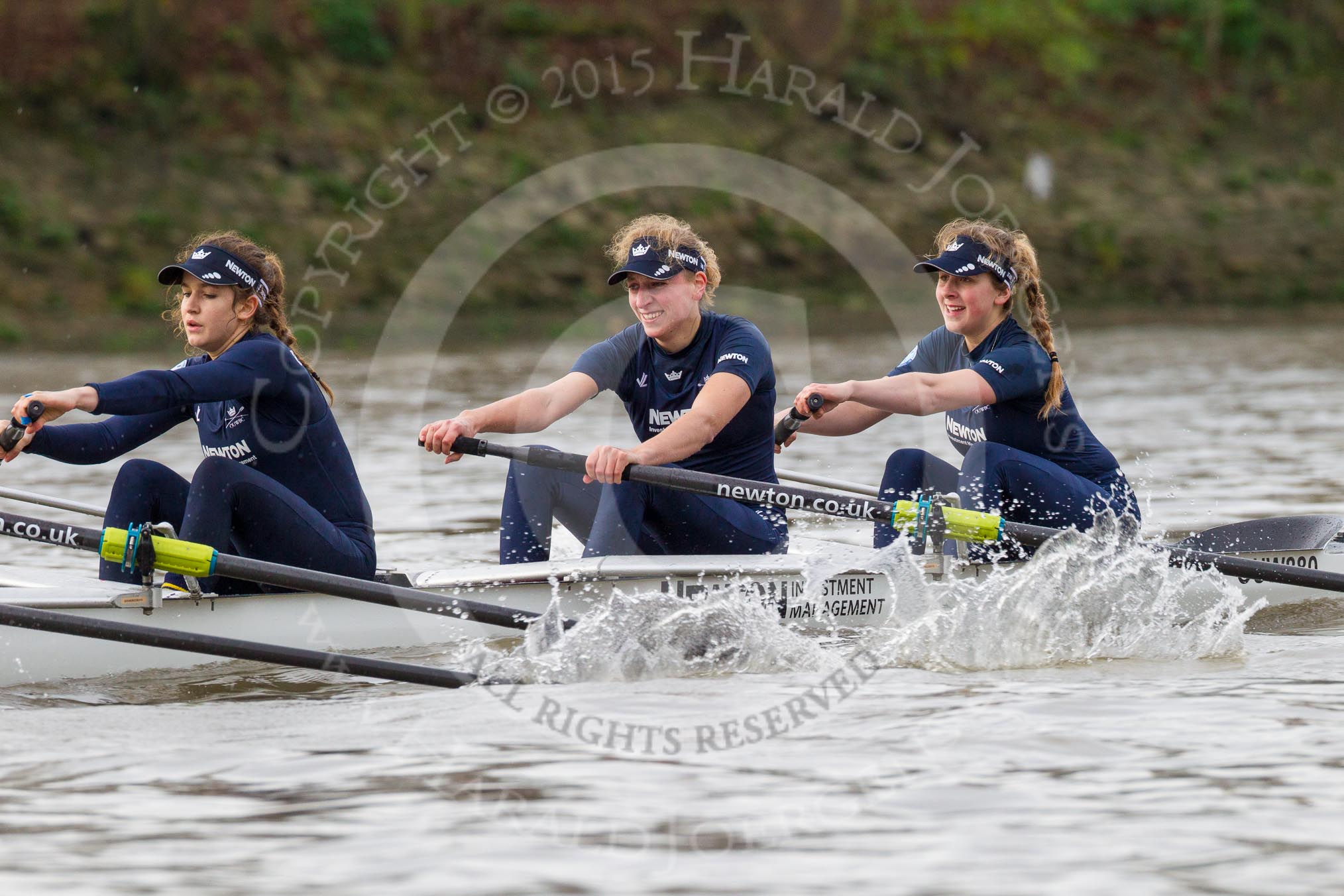 The Boat Race season 2016 - Women's Boat Race Trial Eights (OUWBC, Oxford): "Scylla", here 3-Elettra Ardissino, 2-Merel Lefferts, bow-Issy Dodds.
River Thames between Putney Bridge and Mortlake,
London SW15,

United Kingdom,
on 10 December 2015 at 12:20, image #165