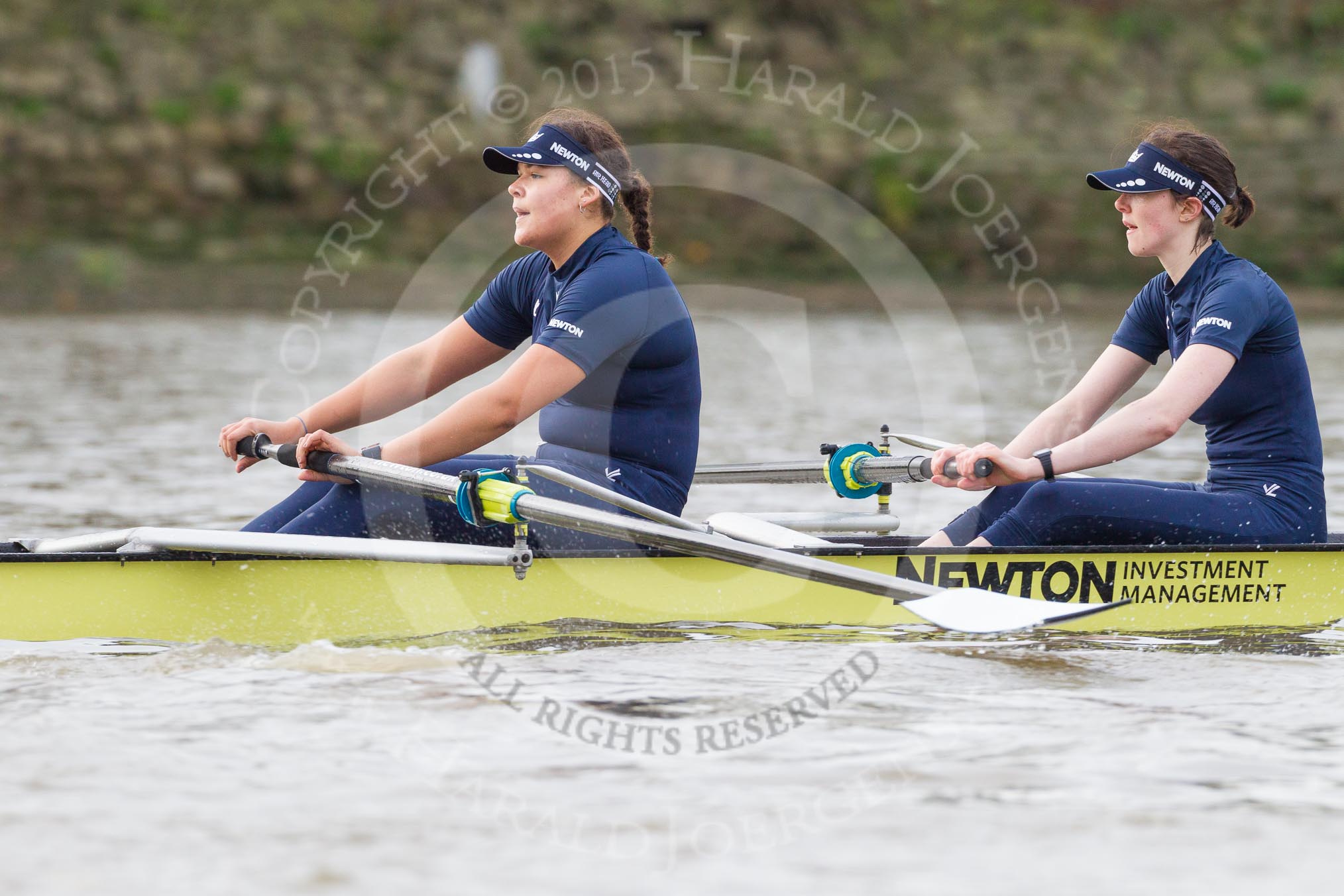 The Boat Race season 2016 - Women's Boat Race Trial Eights (OUWBC, Oxford): "Charybdis", here 3-Lara Pysden, 2-Christina Fleischer.
River Thames between Putney Bridge and Mortlake,
London SW15,

United Kingdom,
on 10 December 2015 at 12:20, image #171