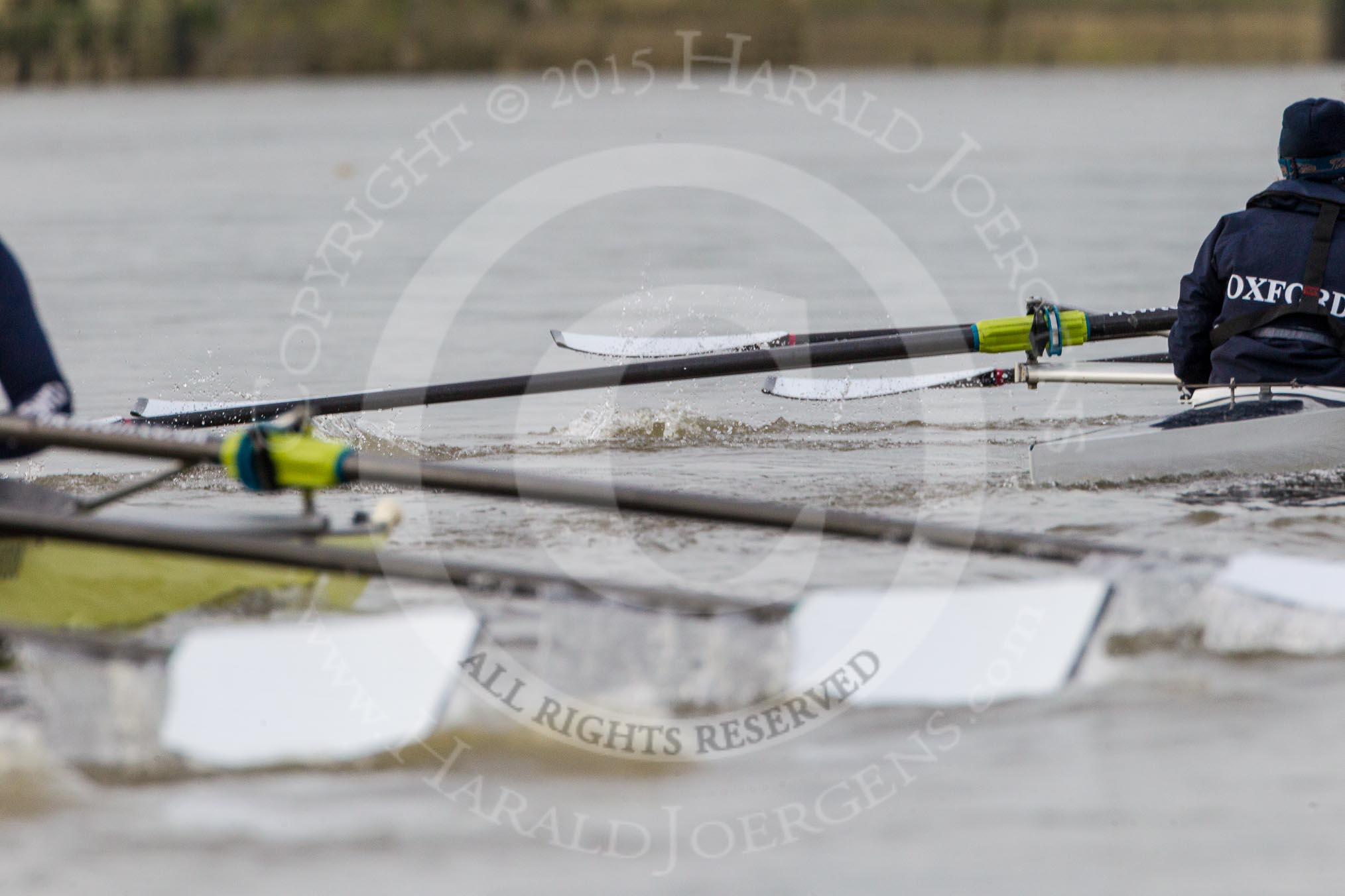The Boat Race season 2016 - Women's Boat Race Trial Eights (OUWBC, Oxford): "Charybdis"  getting close to "Scylla" at the Surrey Bend.
River Thames between Putney Bridge and Mortlake,
London SW15,

United Kingdom,
on 10 December 2015 at 12:26, image #219