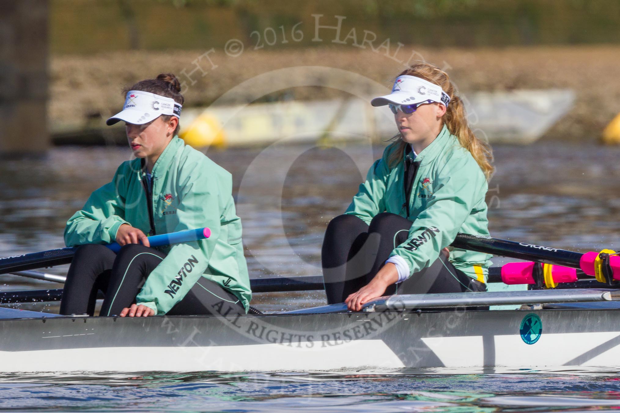 The Boat Race season 2016 -  The Cancer Research Women's Boat Race.
River Thames between Putney Bridge and Mortlake,
London SW15,

United Kingdom,
on 27 March 2016 at 13:50, image #136