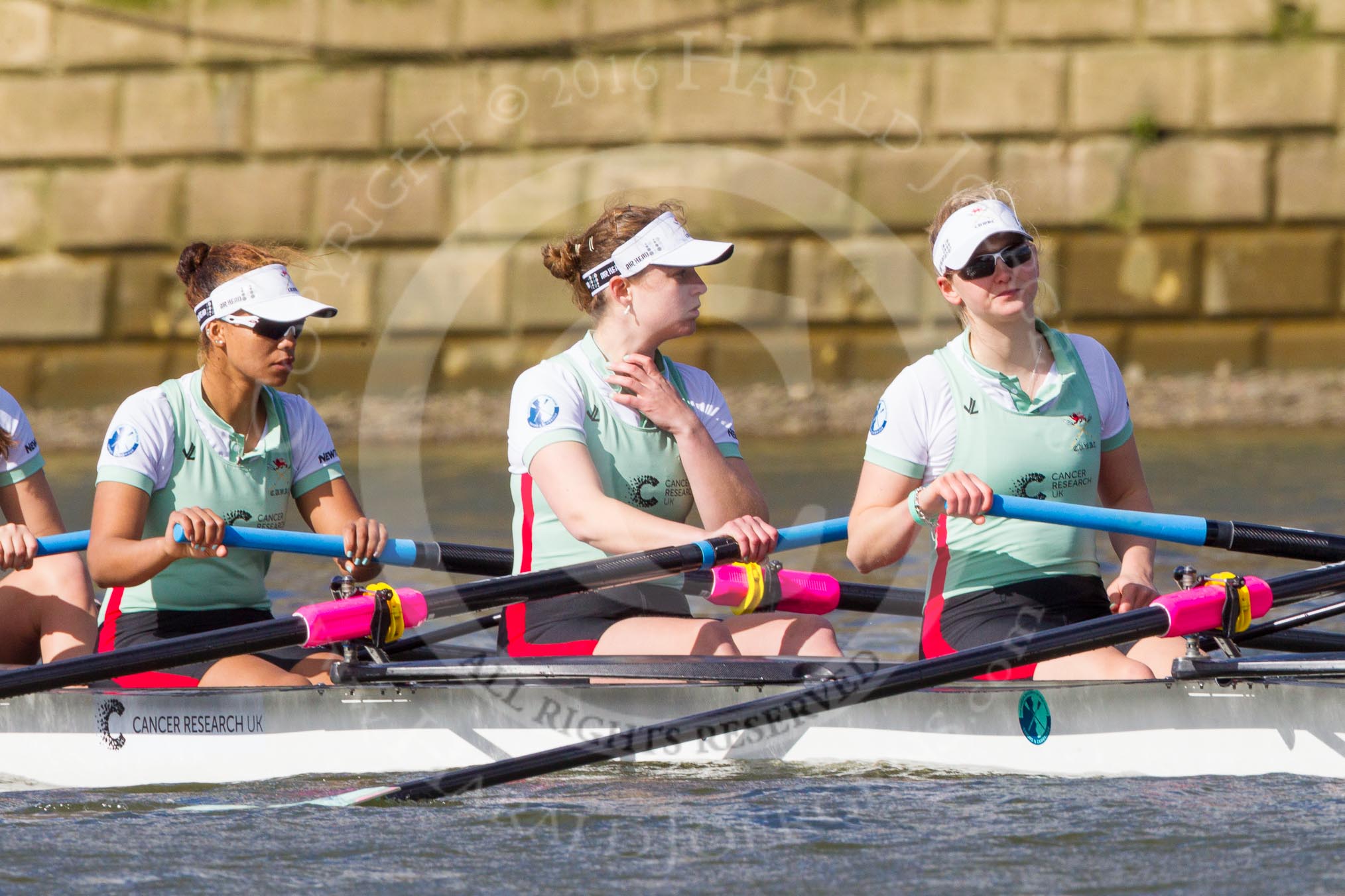 The Boat Race season 2016 -  The Cancer Research Women's Boat Race.
River Thames between Putney Bridge and Mortlake,
London SW15,

United Kingdom,
on 27 March 2016 at 14:06, image #154