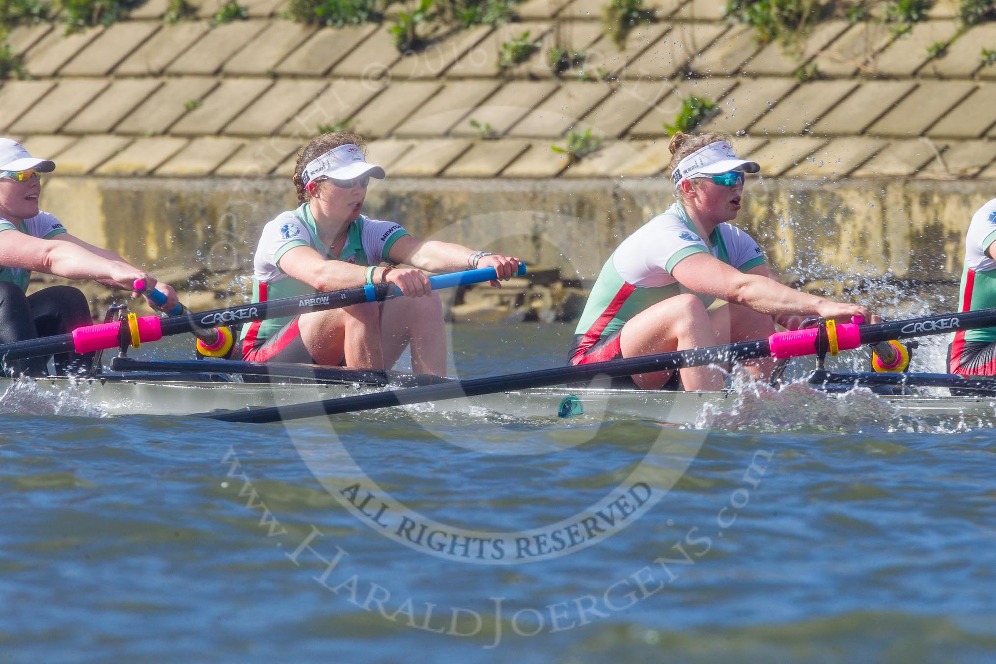 The Boat Race season 2016 -  The Cancer Research Women's Boat Race.
River Thames between Putney Bridge and Mortlake,
London SW15,

United Kingdom,
on 27 March 2016 at 14:31, image #305