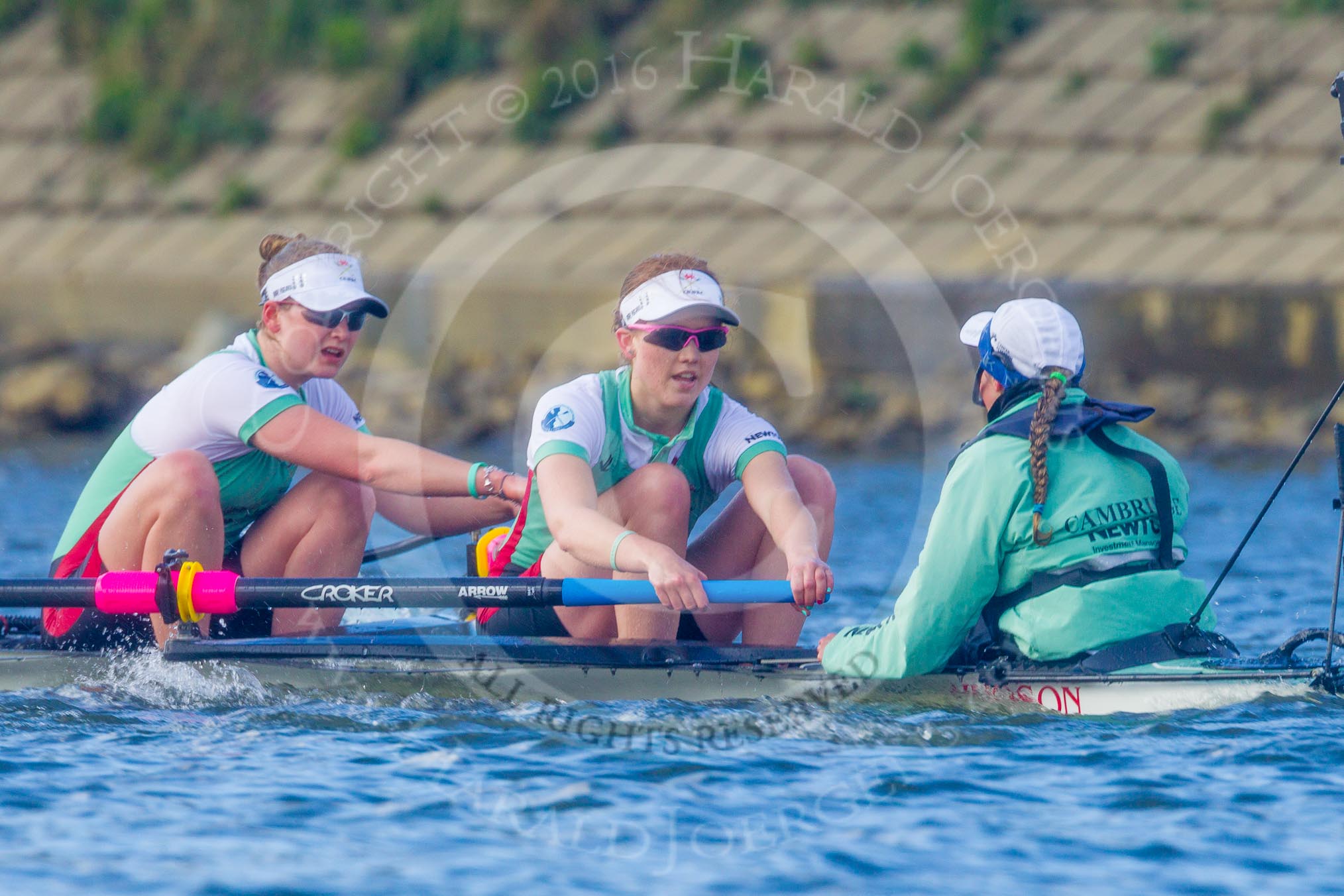 The Boat Race season 2016 -  The Cancer Research Women's Boat Race.
River Thames between Putney Bridge and Mortlake,
London SW15,

United Kingdom,
on 27 March 2016 at 14:32, image #308