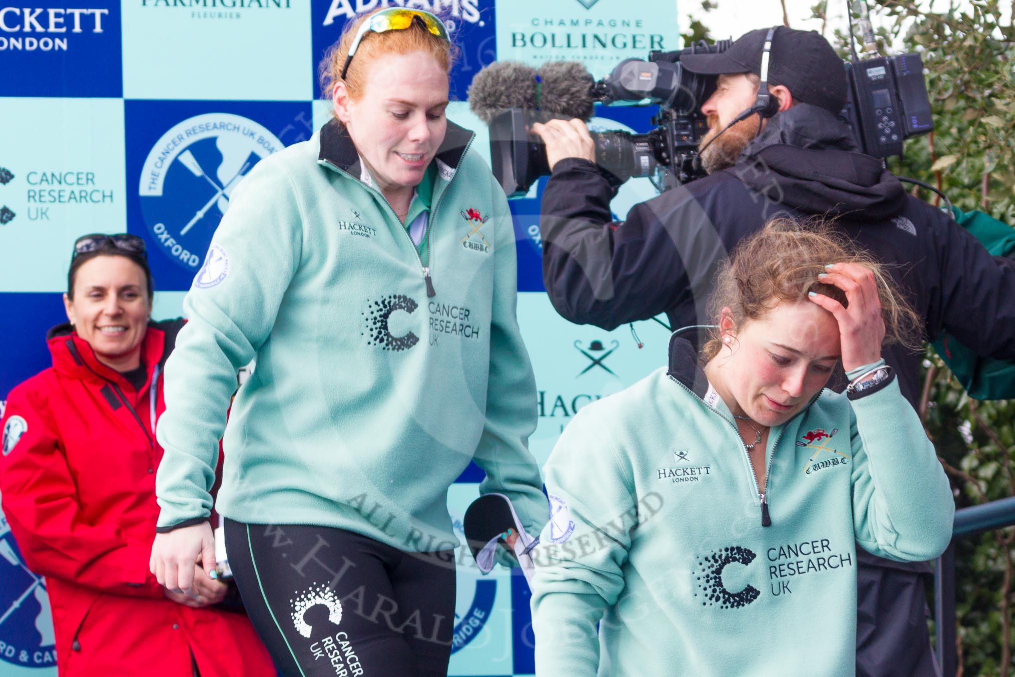The Boat Race season 2016 -  The Cancer Research Women's Boat Race.
River Thames between Putney Bridge and Mortlake,
London SW15,

United Kingdom,
on 27 March 2016 at 14:47, image #338