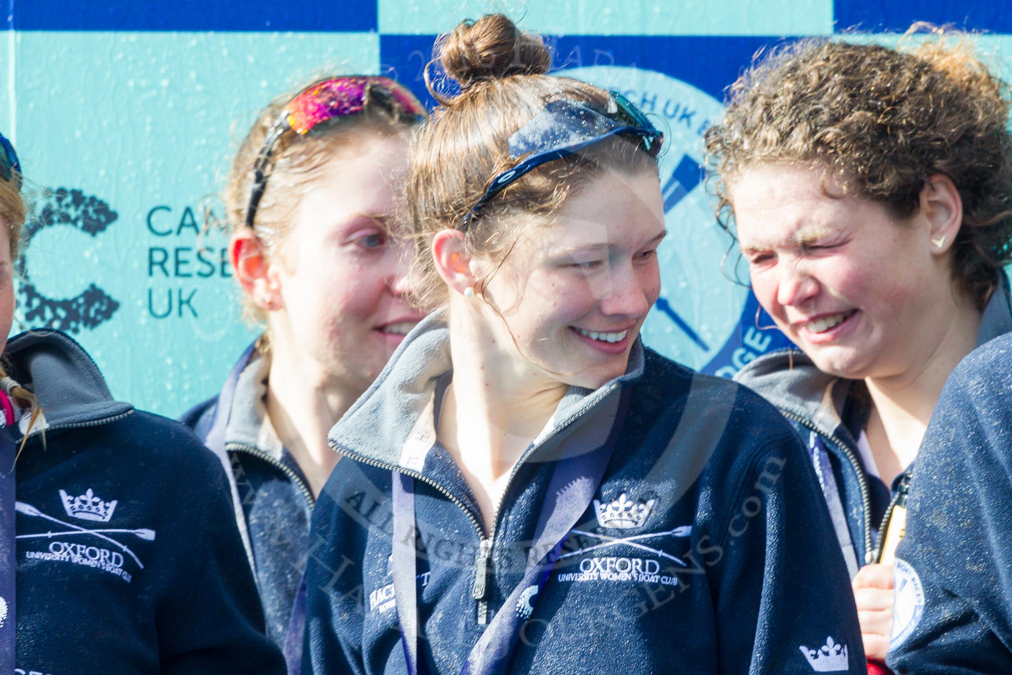 The Boat Race season 2016 -  The Cancer Research Women's Boat Race.
River Thames between Putney Bridge and Mortlake,
London SW15,

United Kingdom,
on 27 March 2016 at 14:49, image #377