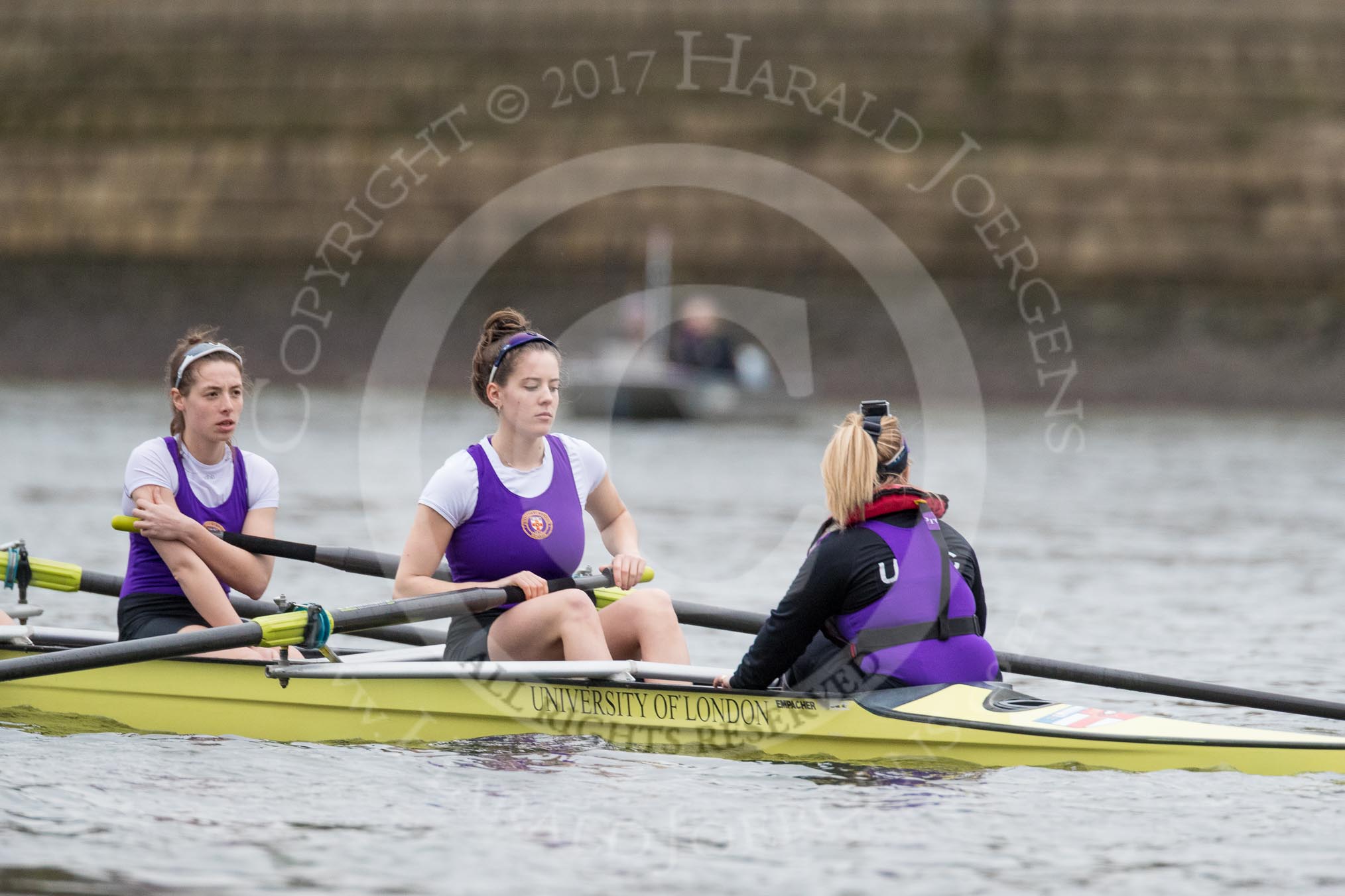 The Boat Race season 2017 - Women's Boat Race Fixture CUWBC vs Univerity of London: Meeting the UL 2nd eight at the start of their fixture vs the CUWBC lightweight squad.
River Thames between Putney Bridge and Mortlake,
London SW15,

United Kingdom,
on 19 February 2017 at 15:45, image #23